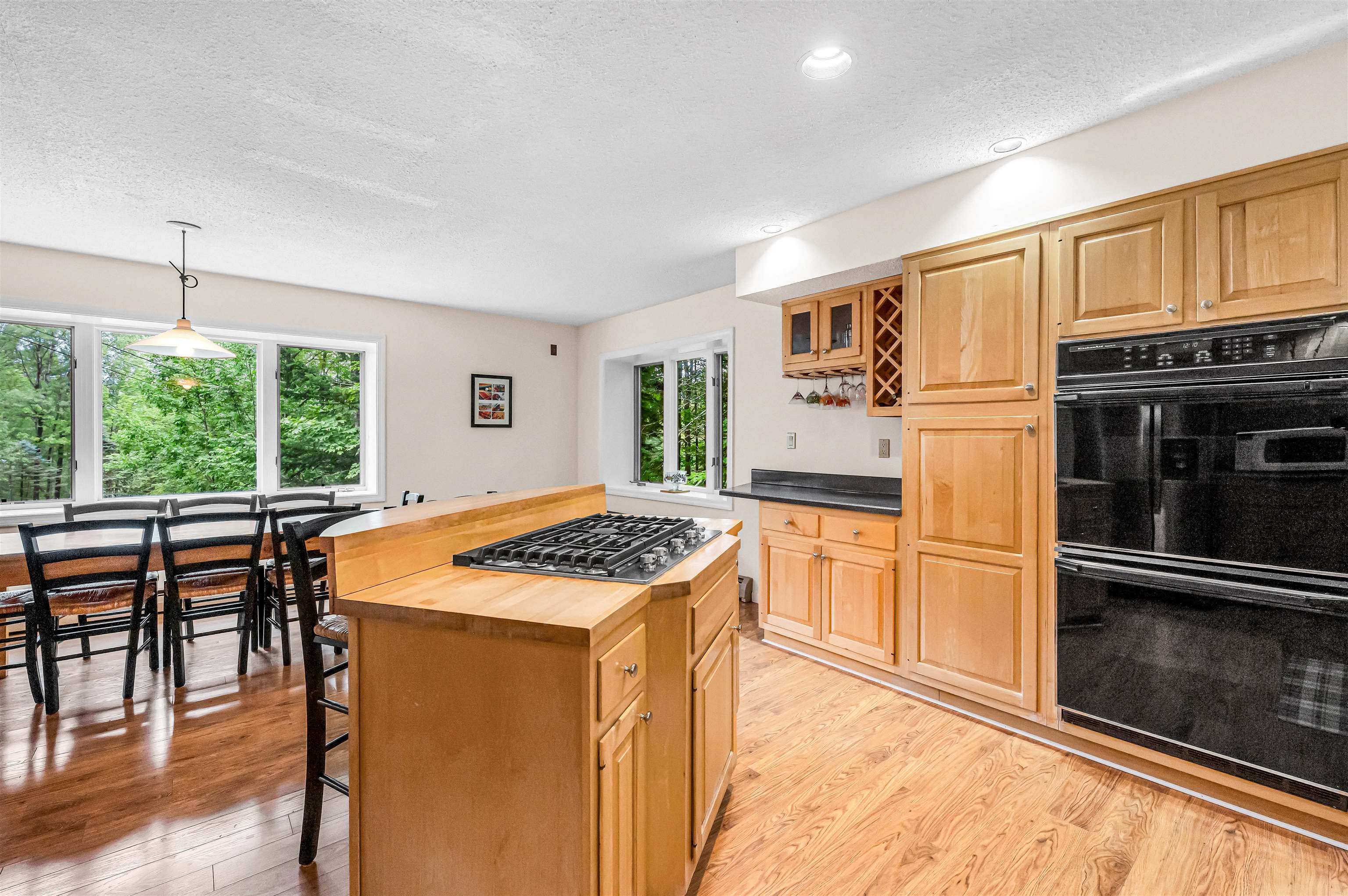 24 Blue Brook Road