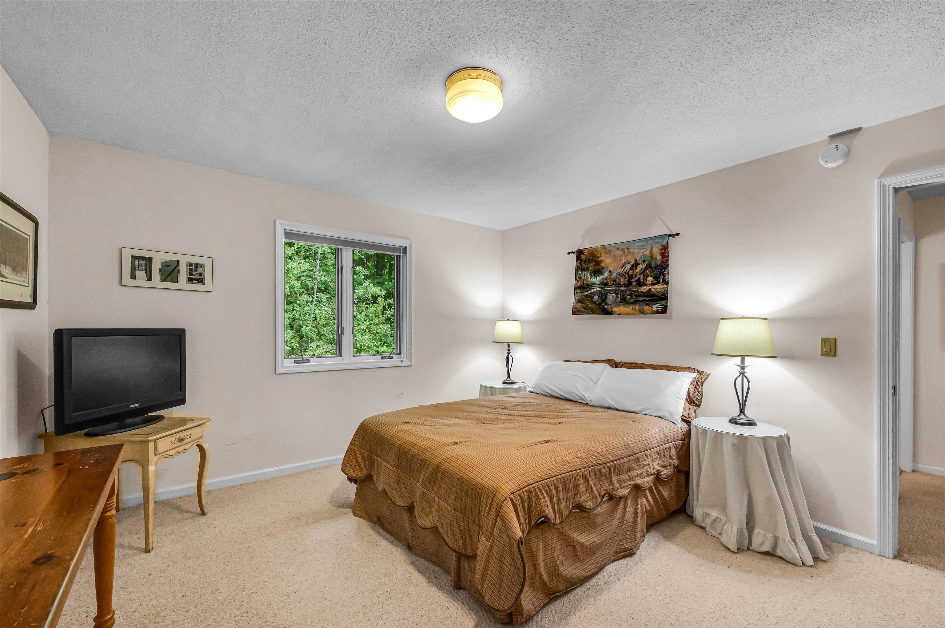 24 Blue Brook Road