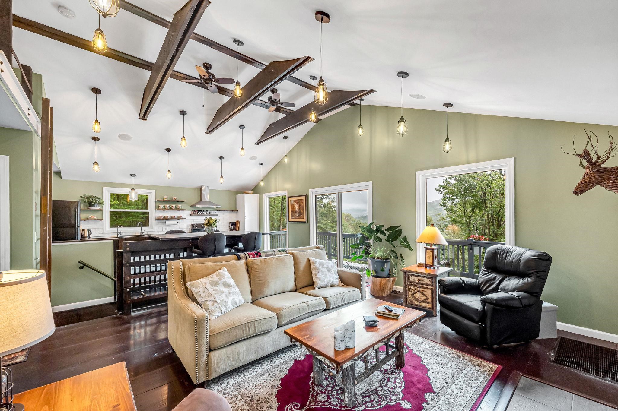 231 Bergrucken Lane