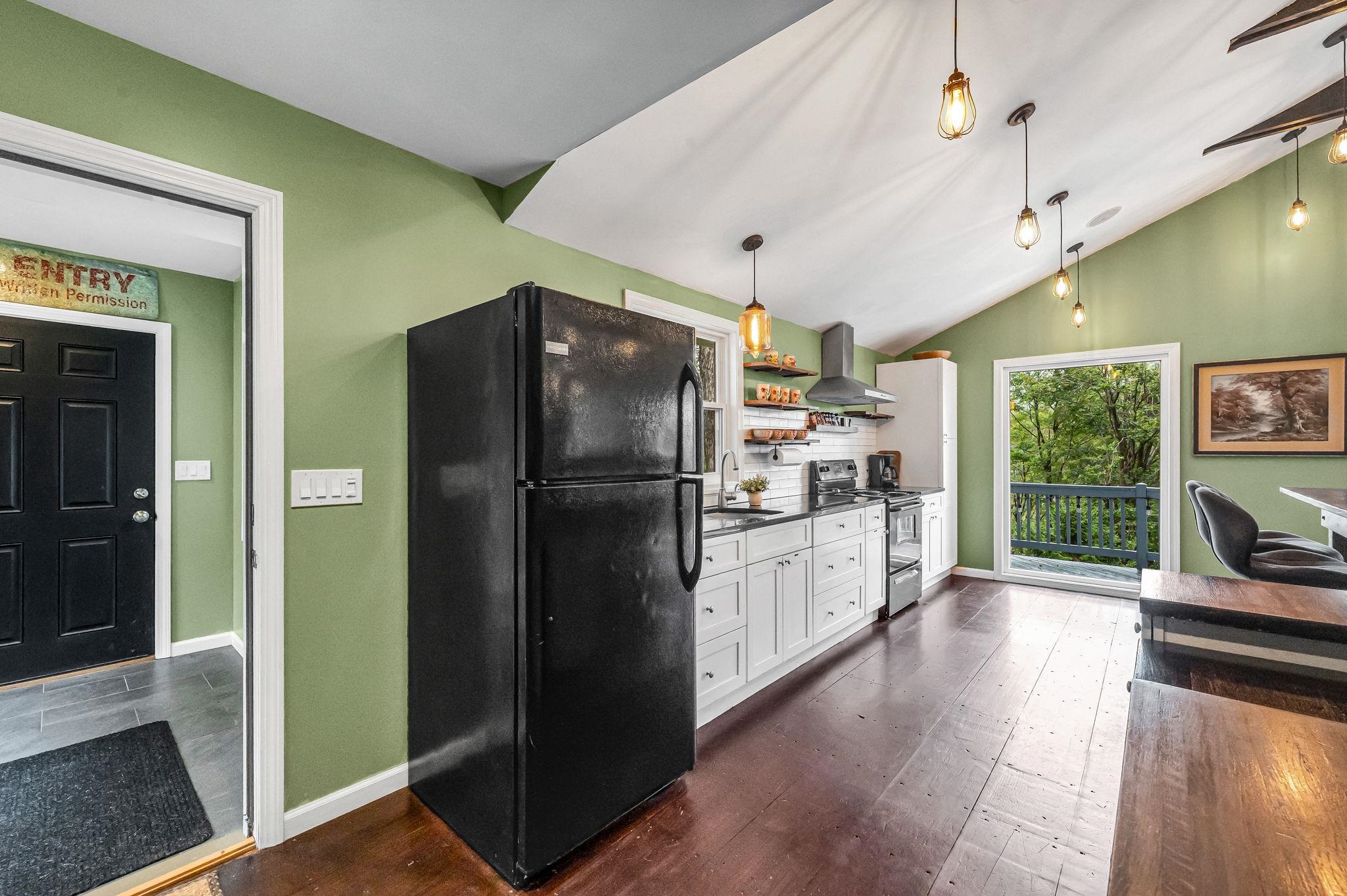 231 Bergrucken Lane