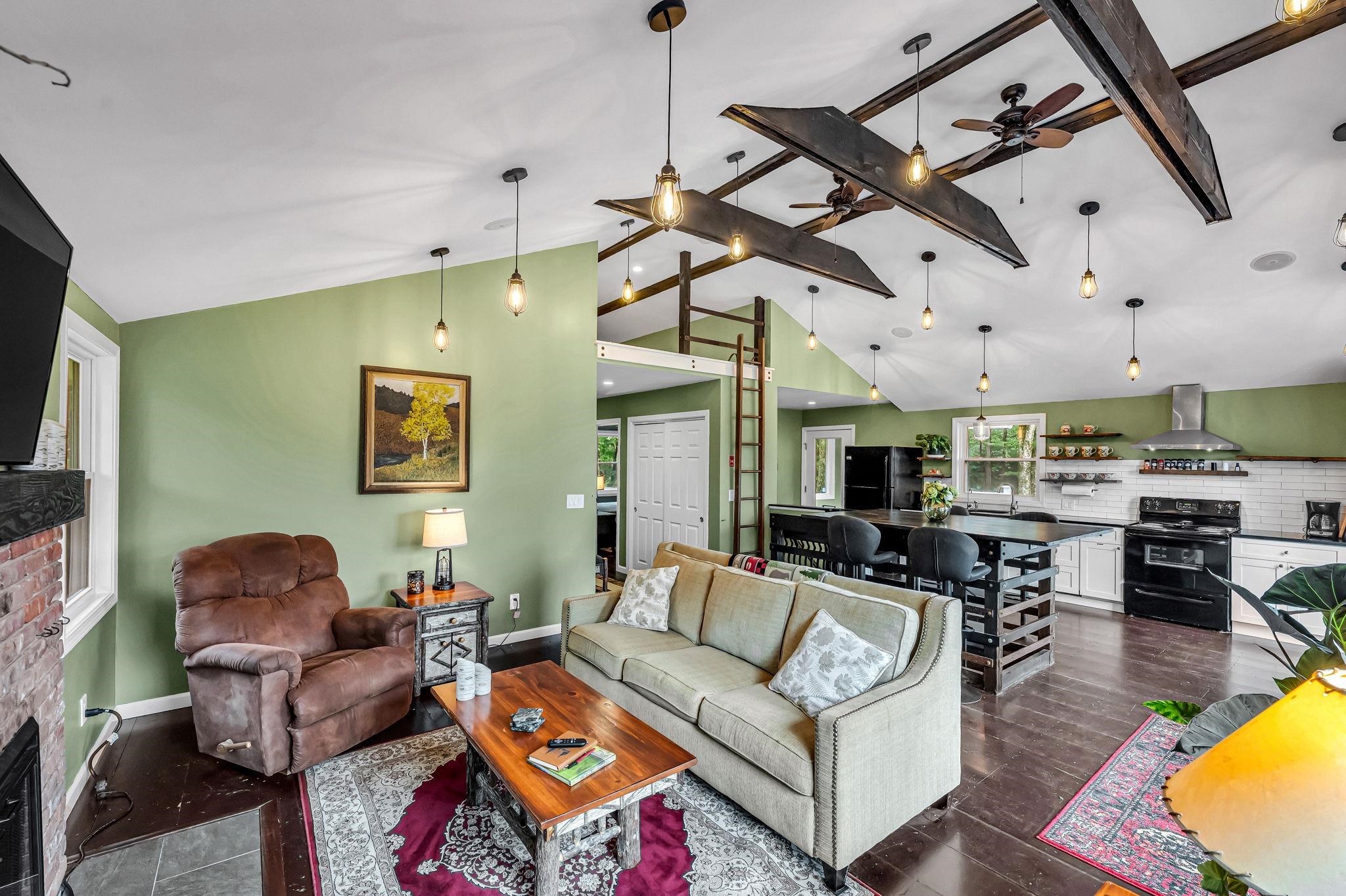 231 Bergrucken Lane