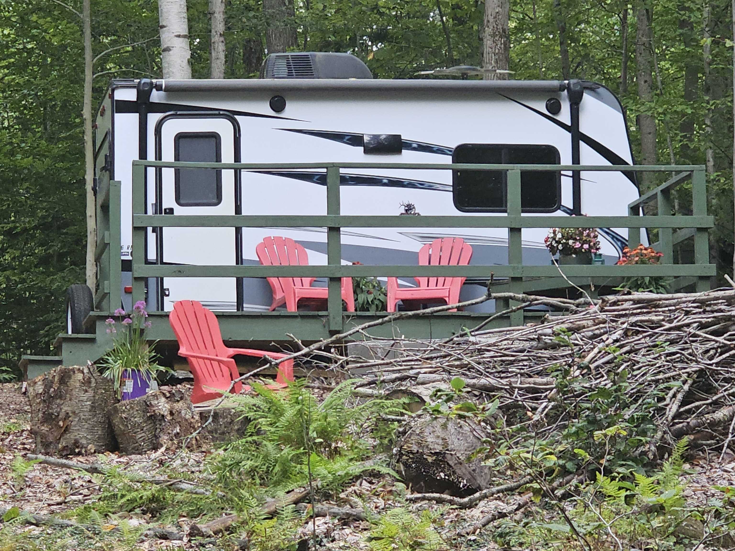 1051 Maple Hill Lane Unit: 4