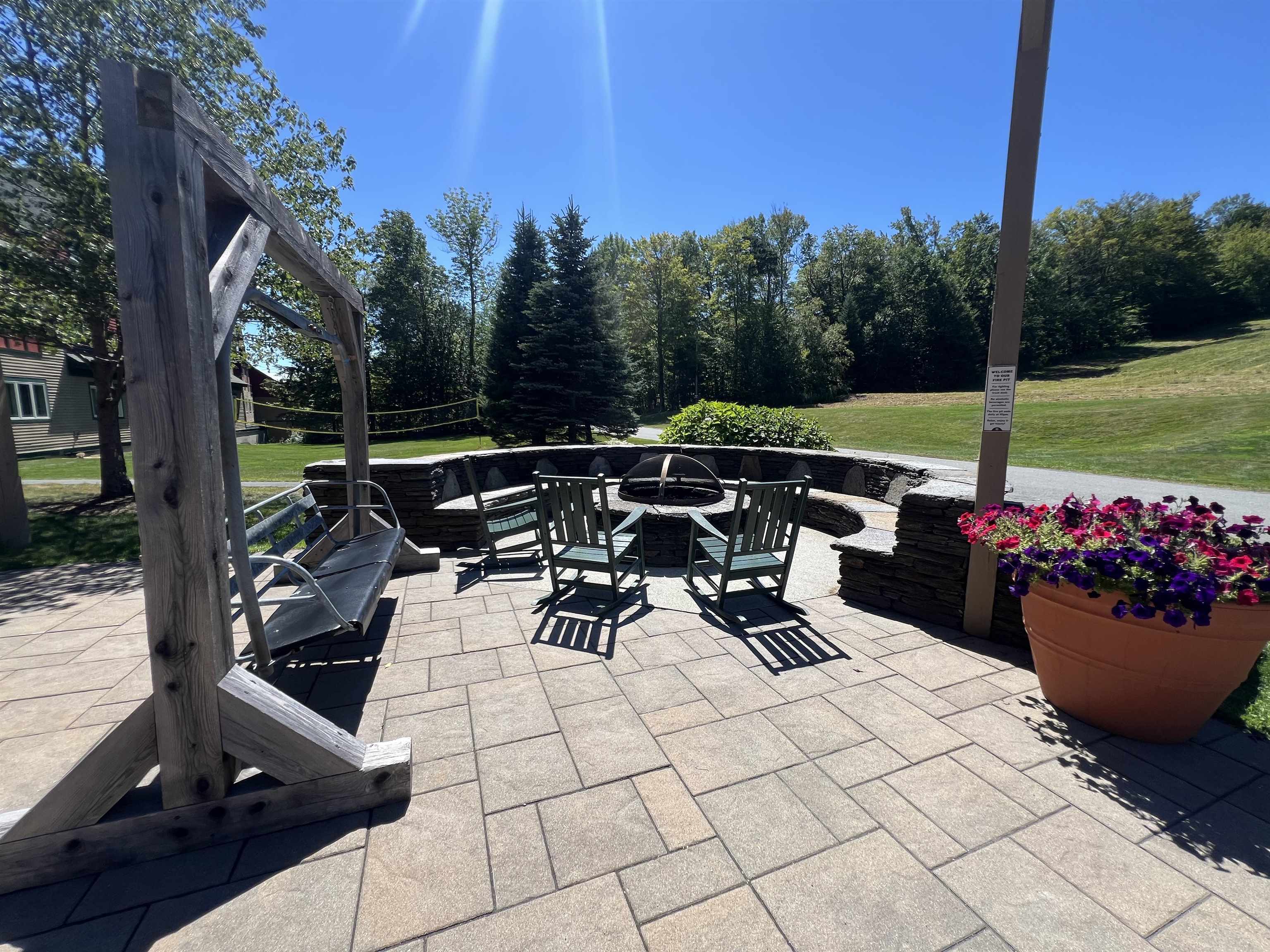 205, Qtr 3 89 Grand Summit Way Unit: 205, Qtr 3