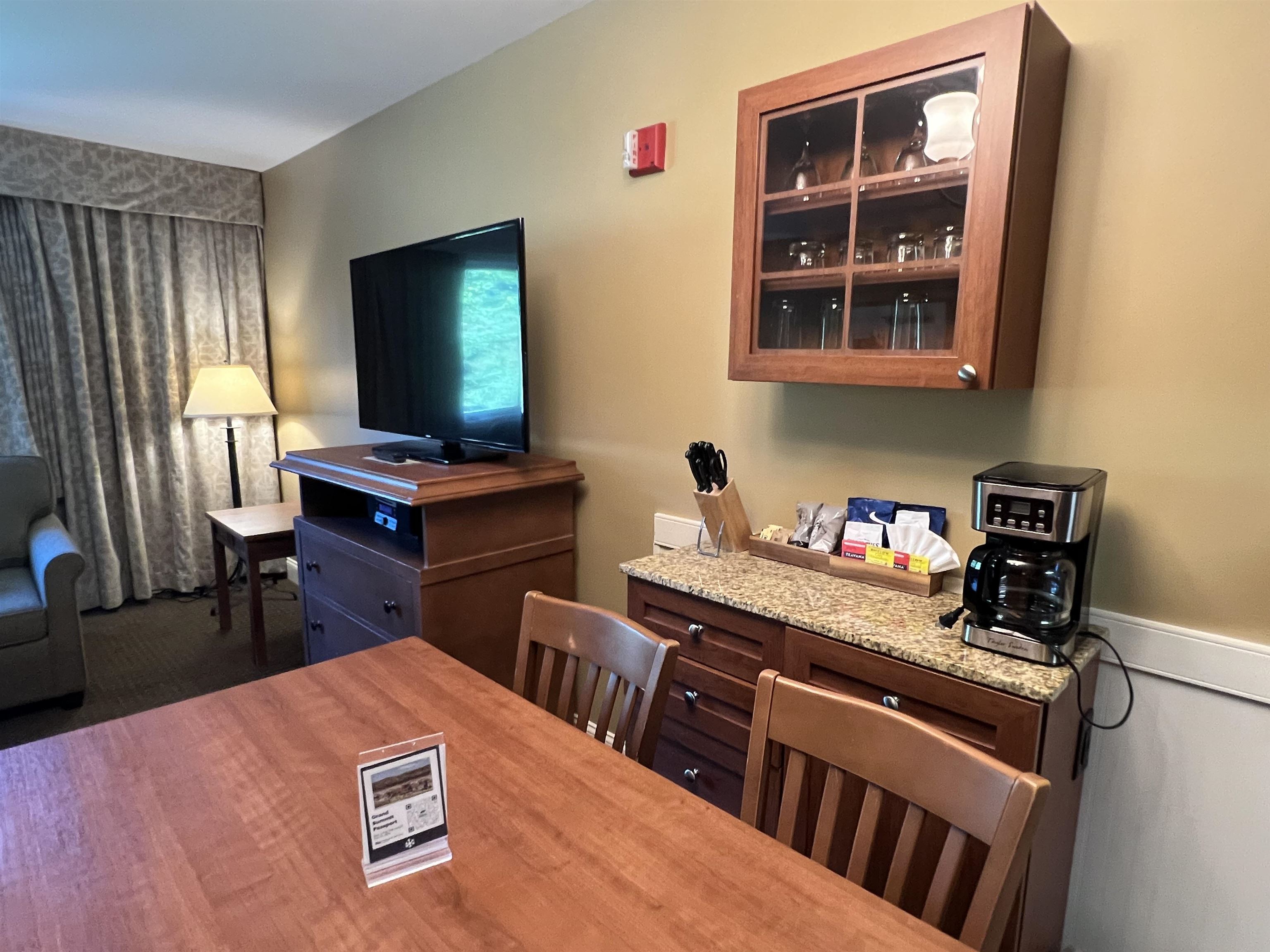 205, Qtr 3 89 Grand Summit Way Unit: 205, Qtr 3