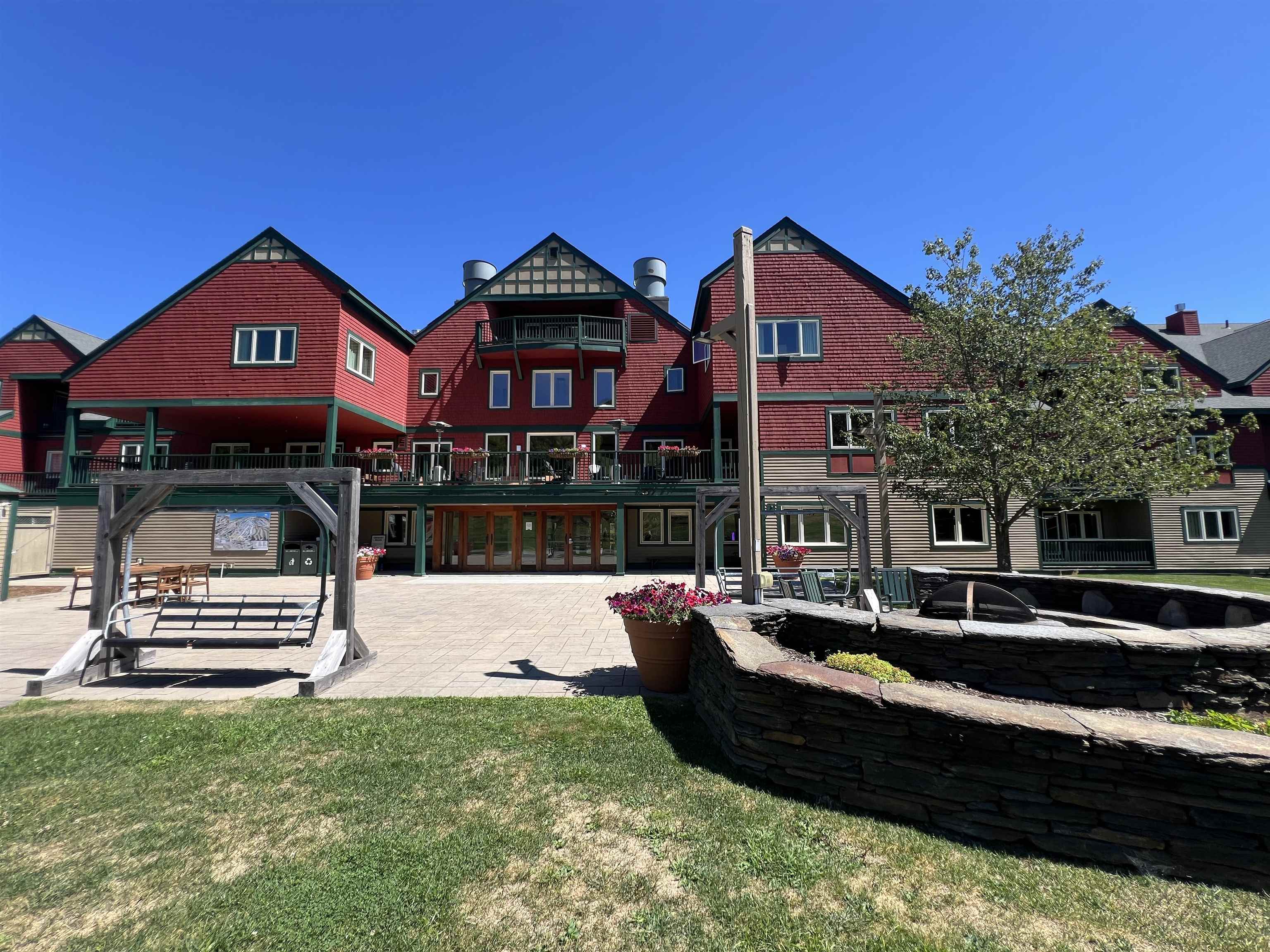 205, Qtr 3 89 Grand Summit Way Unit: 205, Qtr 3