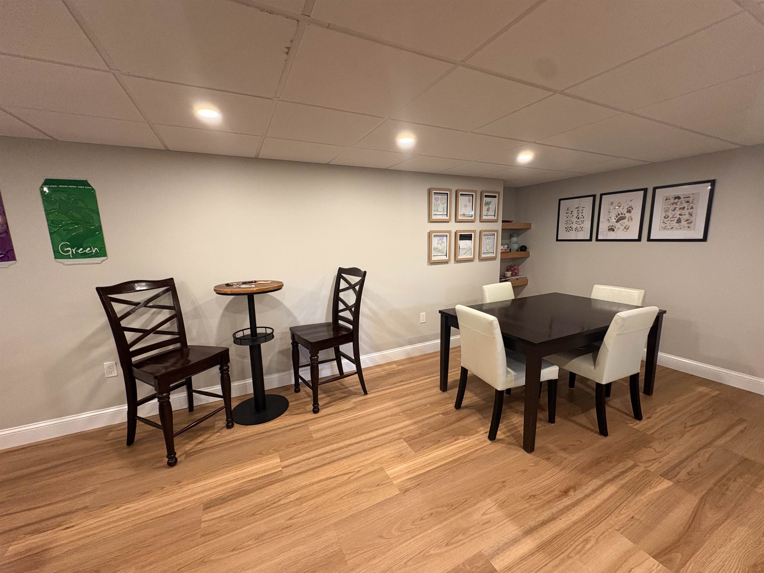 4 Juniors Way Unit: B