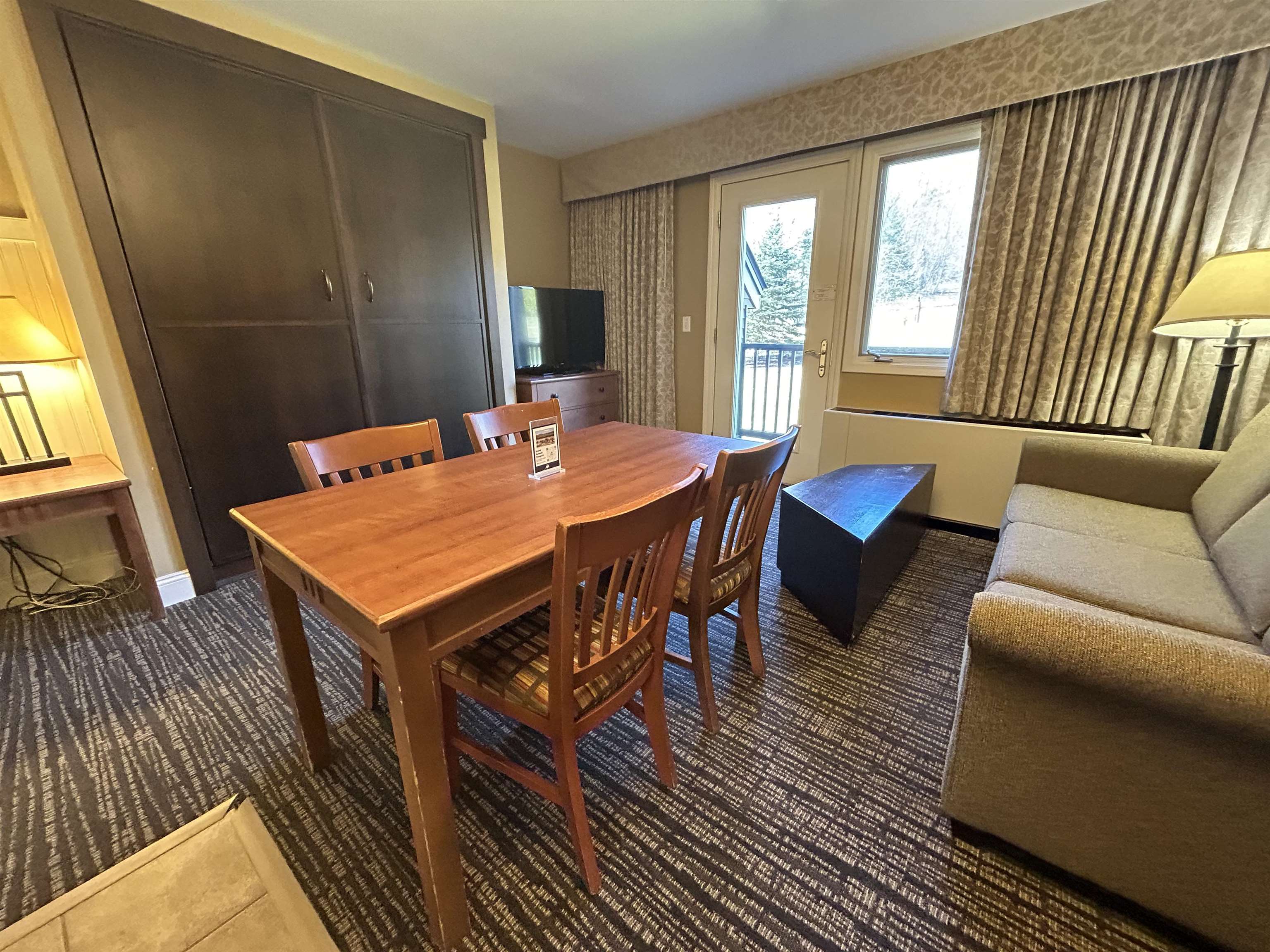 145/47 Qtr.1,89 Grand Summit Way