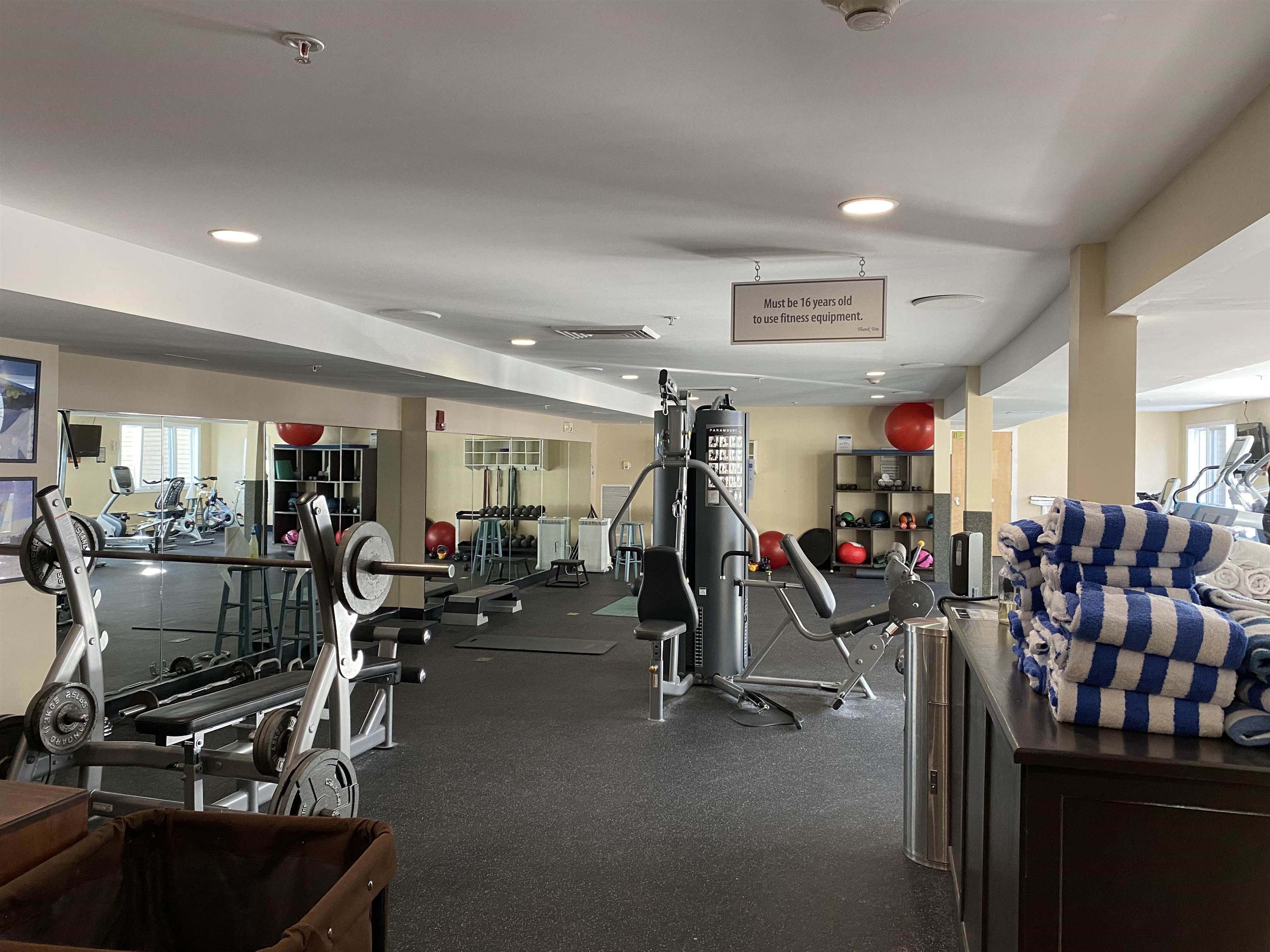 341/43 Qtr.3,89 Grand Summit Way