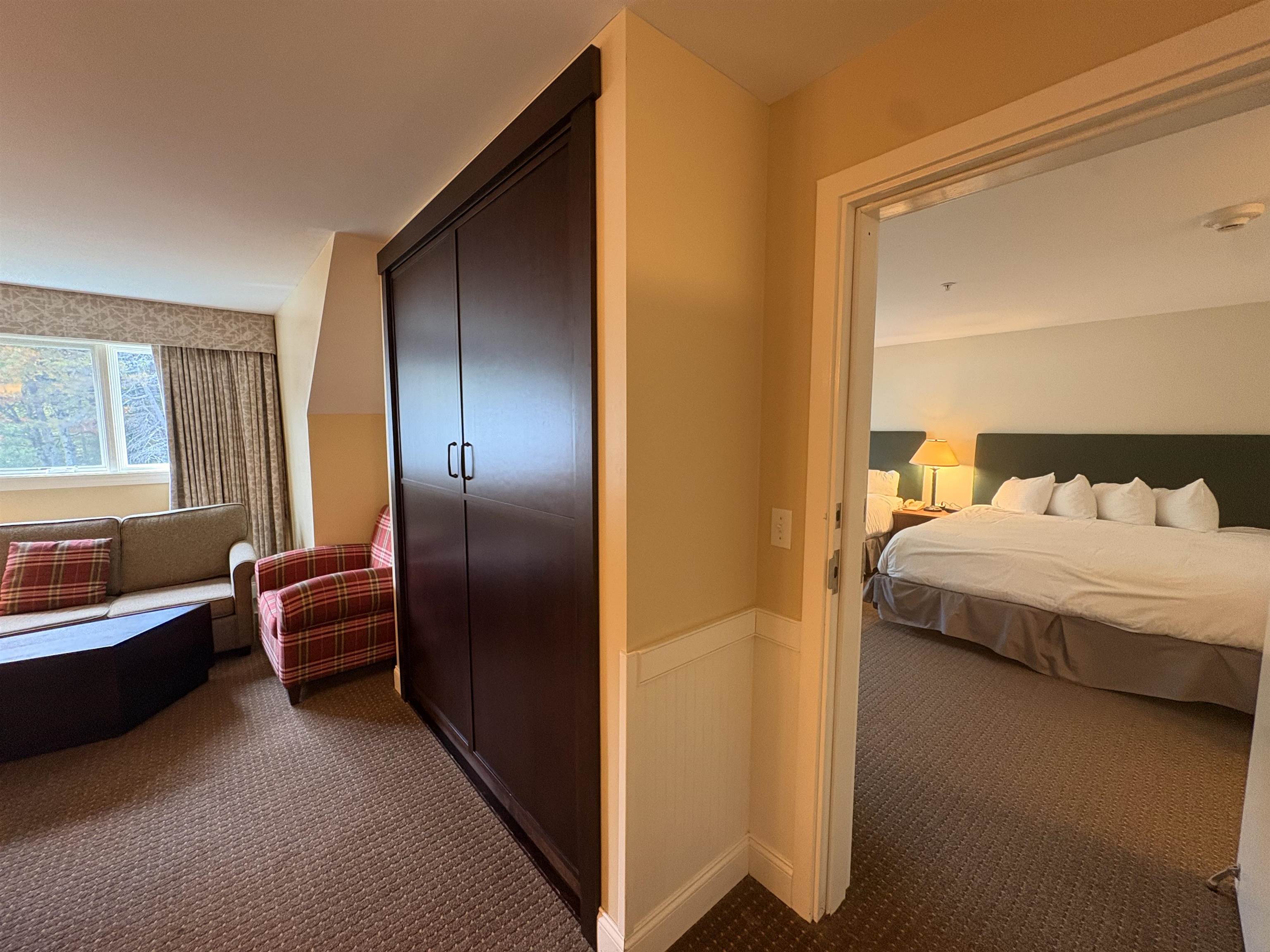 341/43 Qtr.3,89 Grand Summit Way