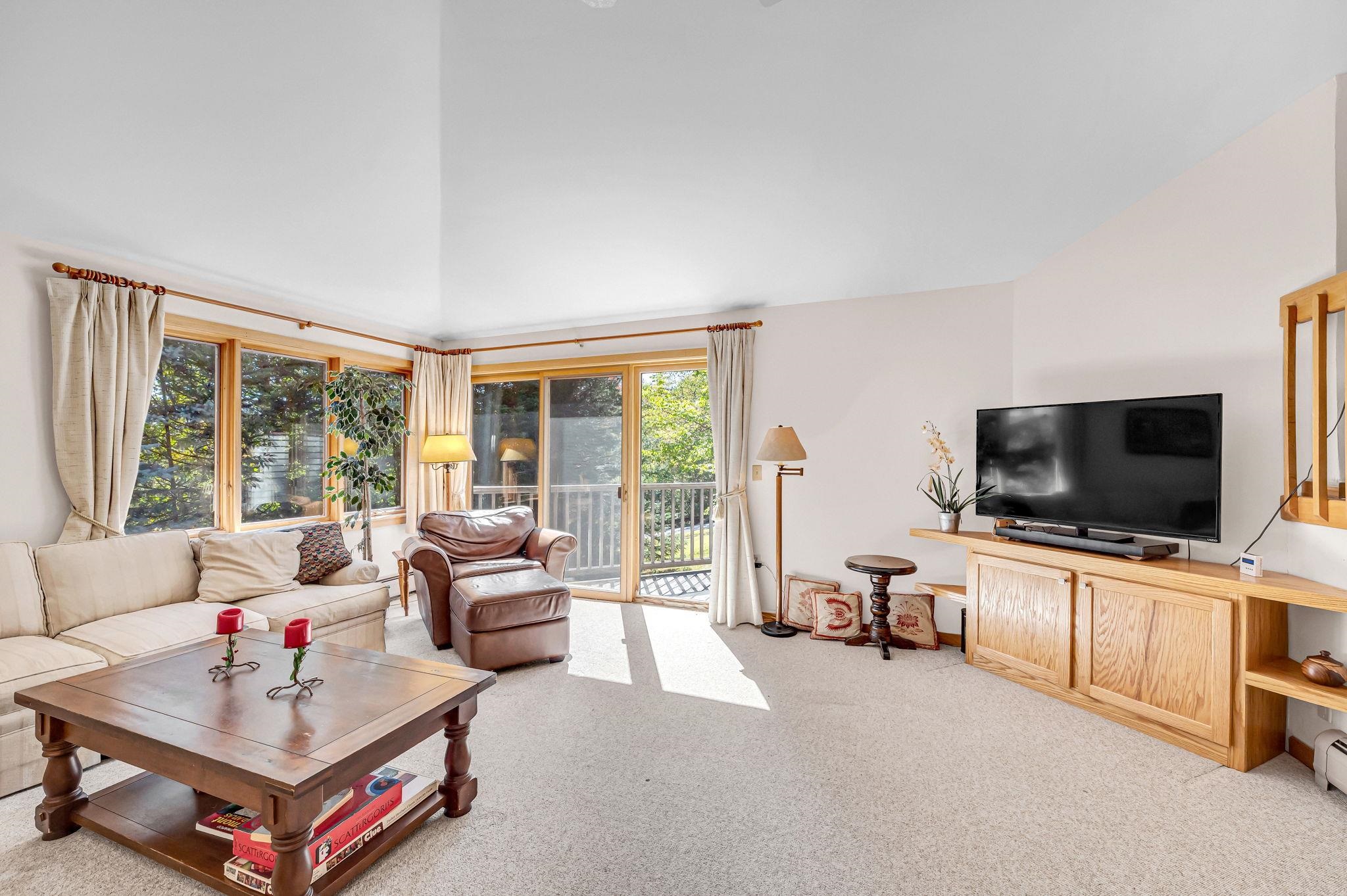 33 Carinthia Road