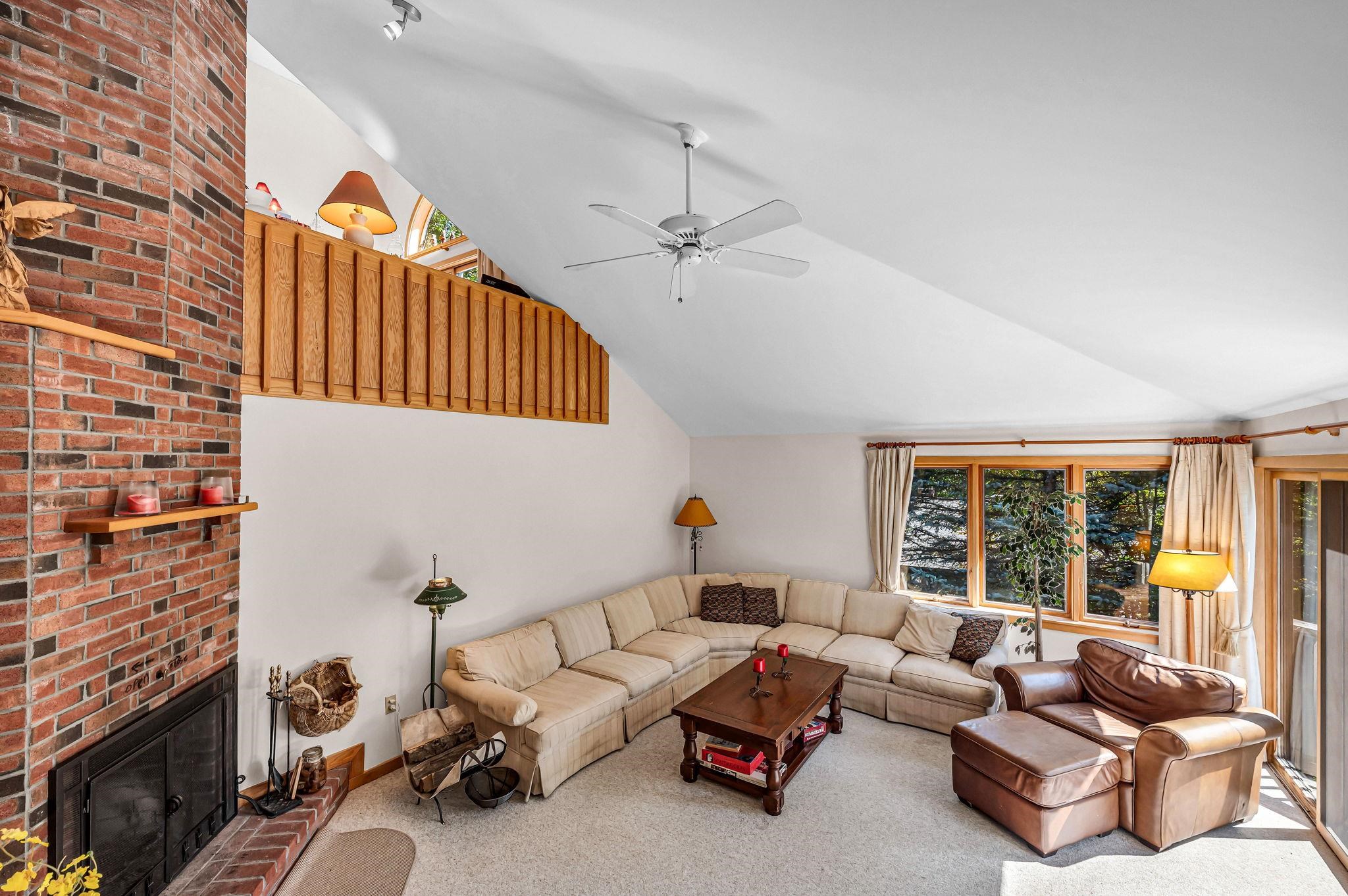 33 Carinthia Road