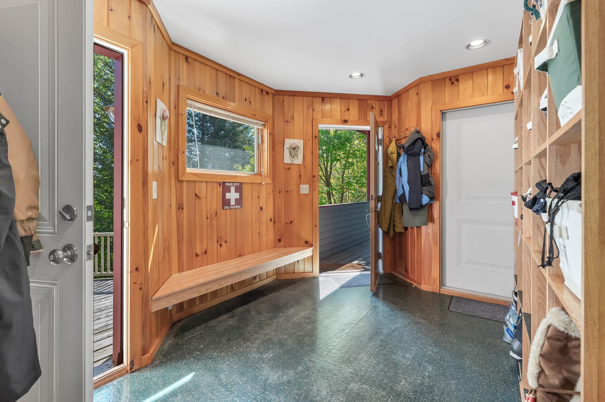 33 Carinthia Road