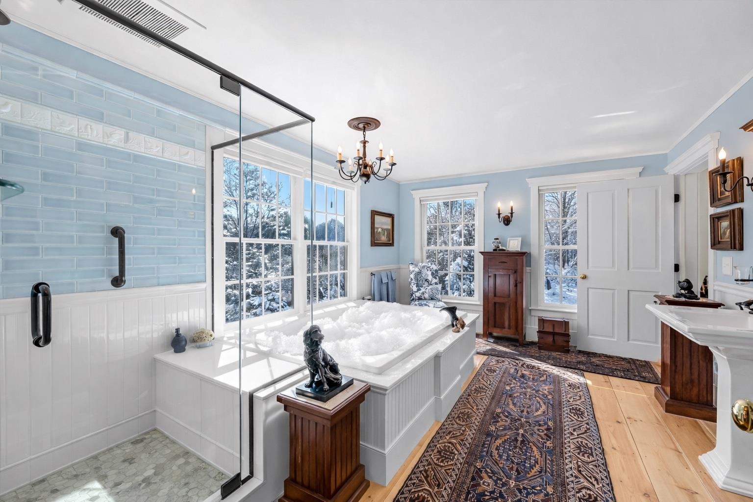 60 Spencer Hollow Road