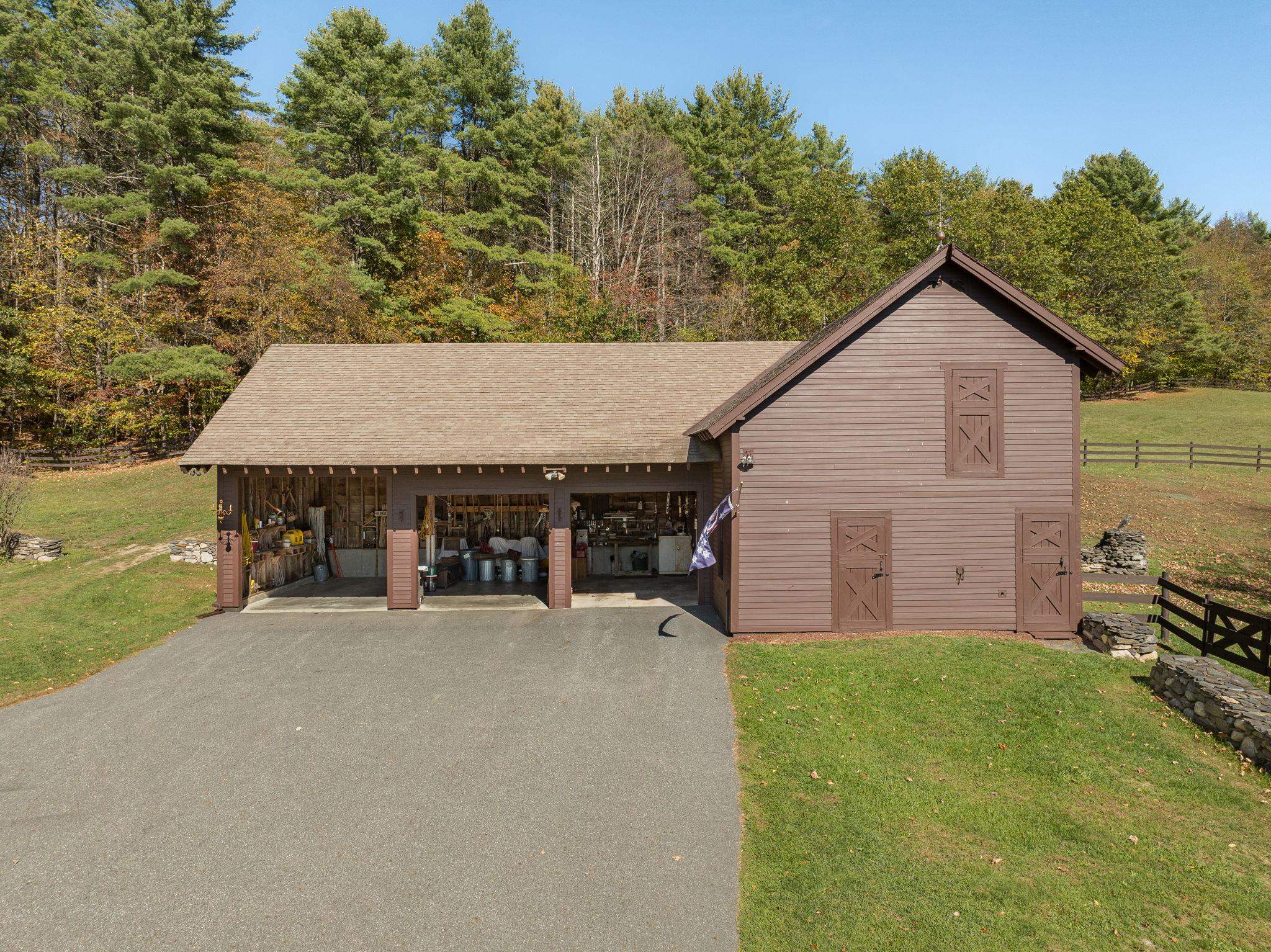 60 Spencer Hollow Road