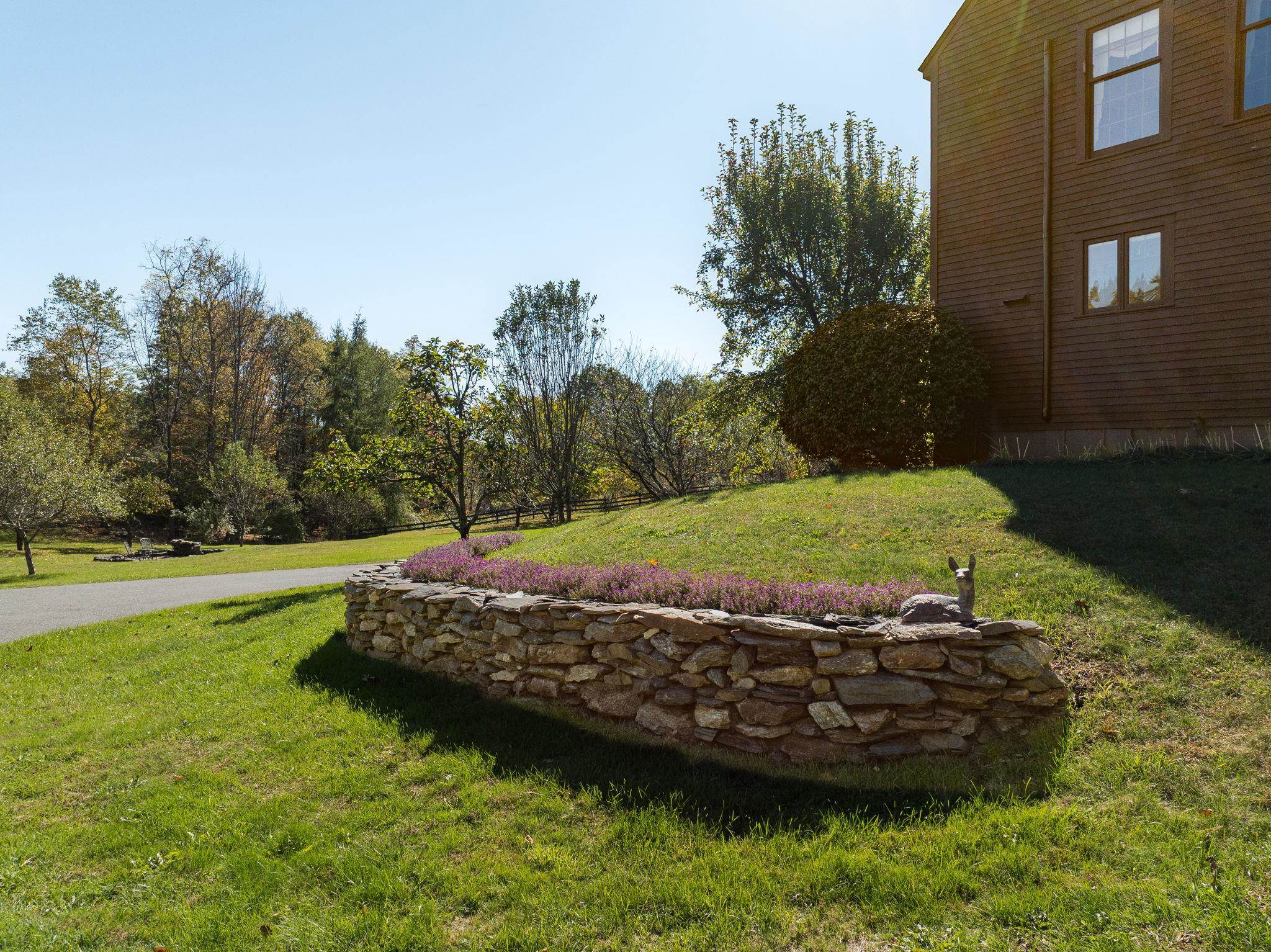 60 Spencer Hollow Road