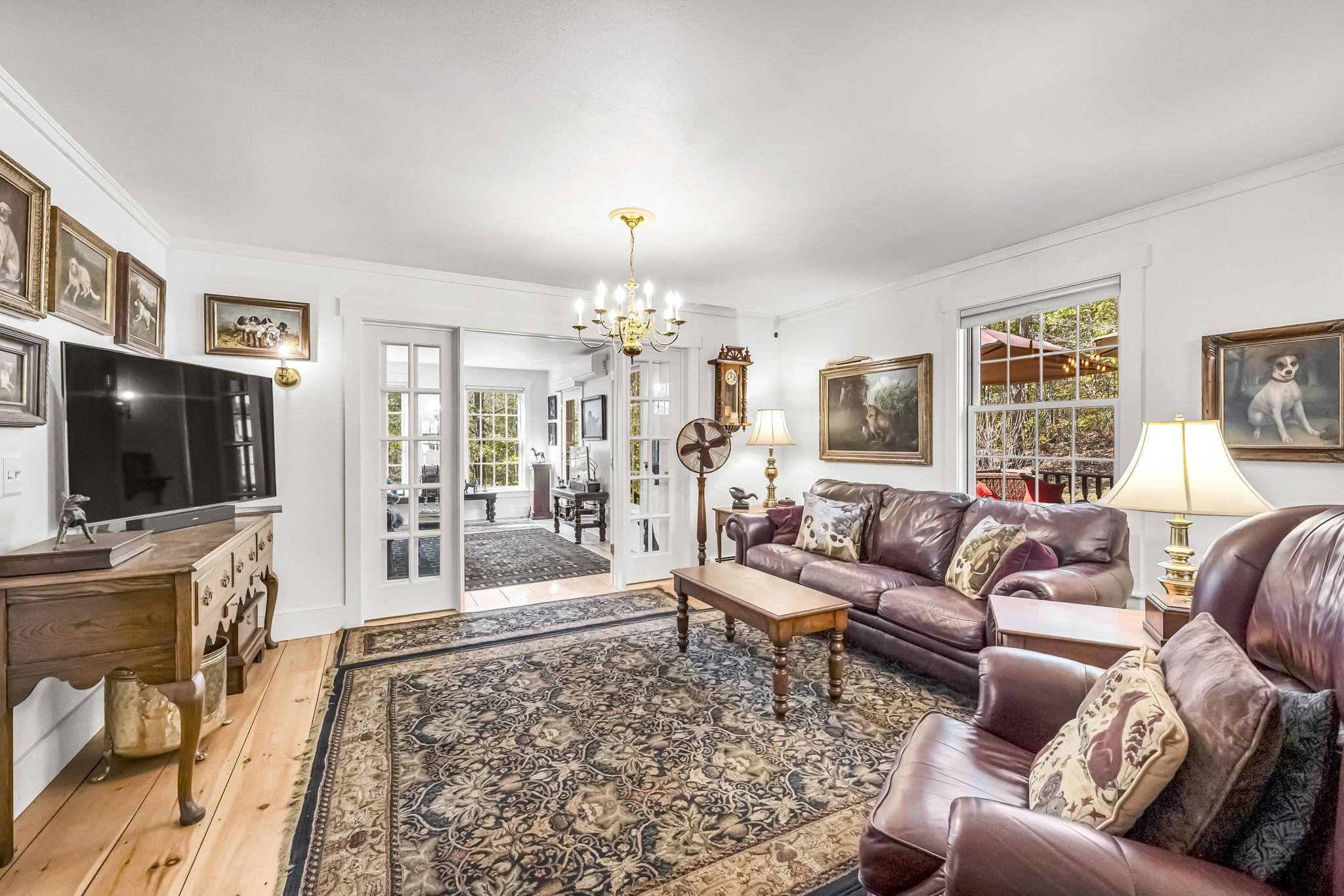 60 Spencer Hollow Road