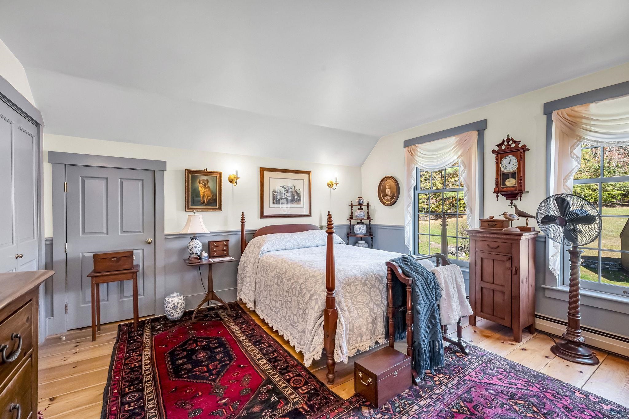 60 Spencer Hollow Road