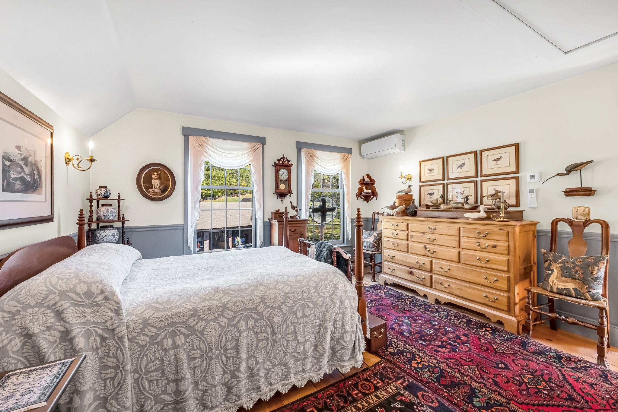 60 Spencer Hollow Road