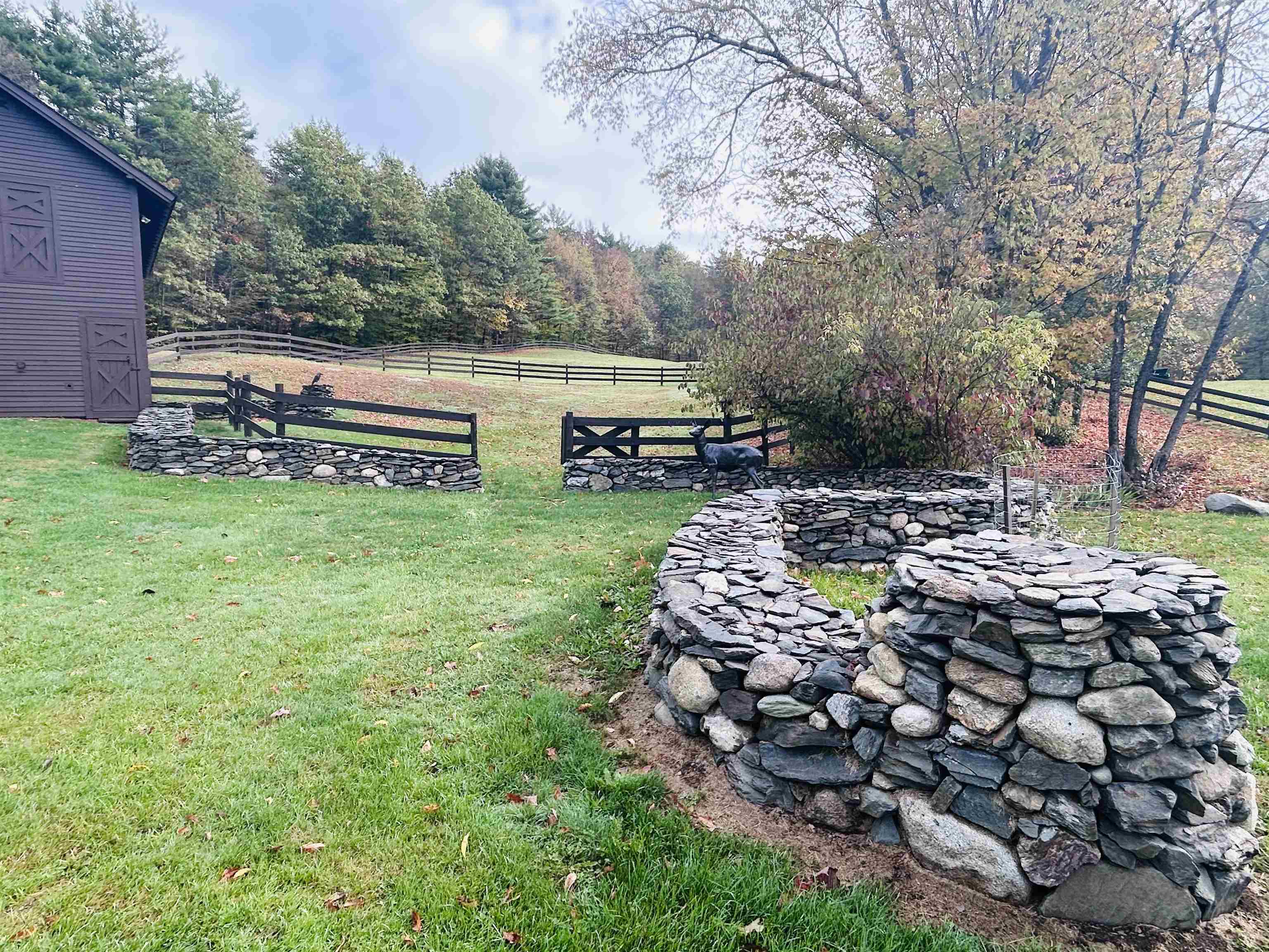 60 Spencer Hollow Road