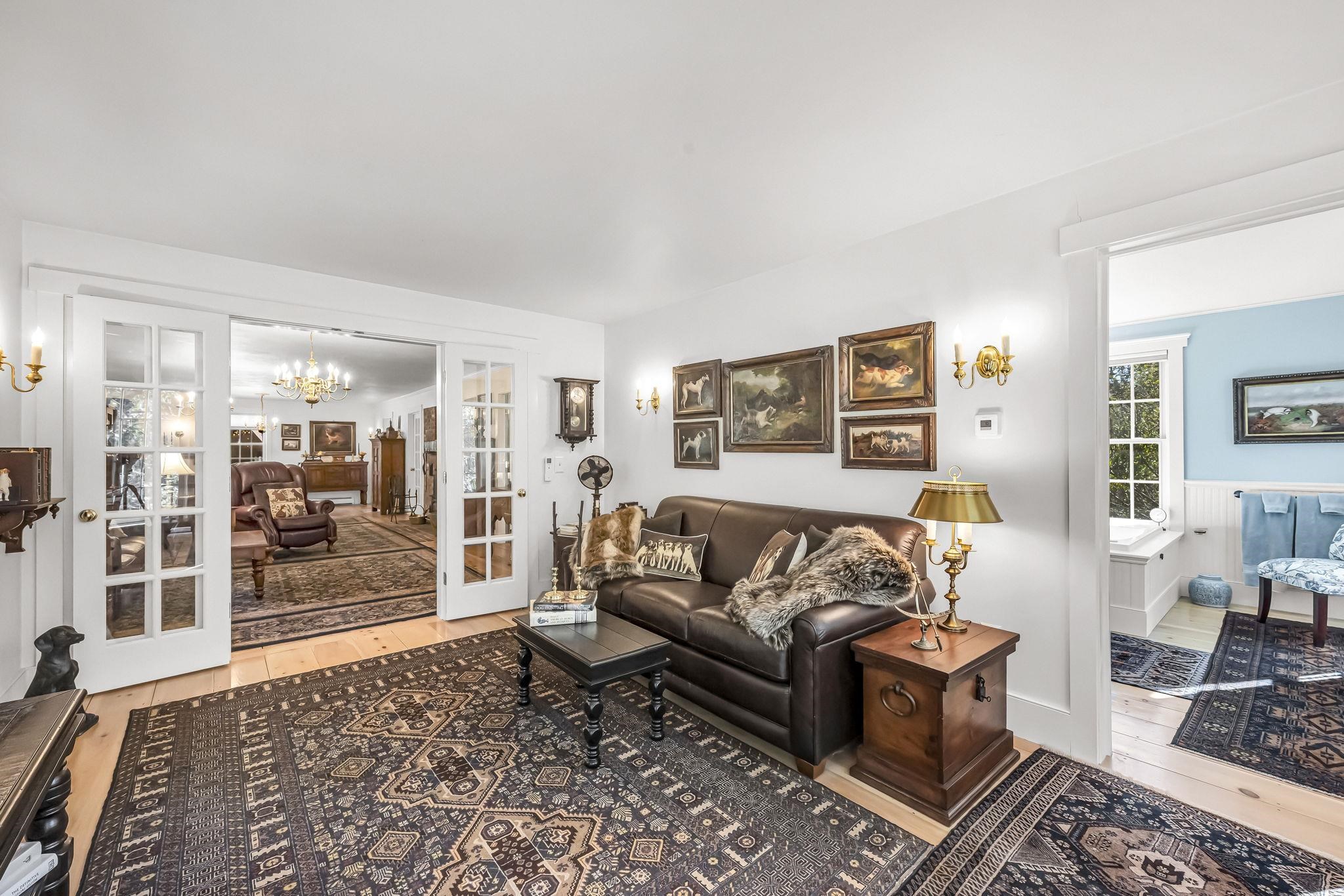 60 Spencer Hollow Road