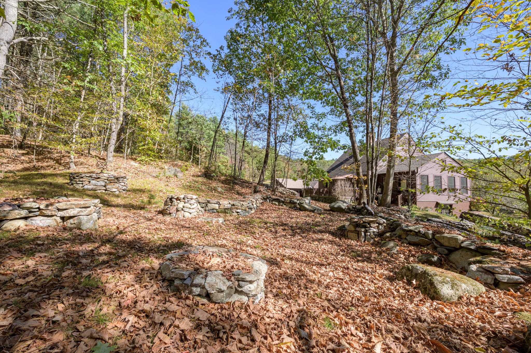 60 Spencer Hollow Road