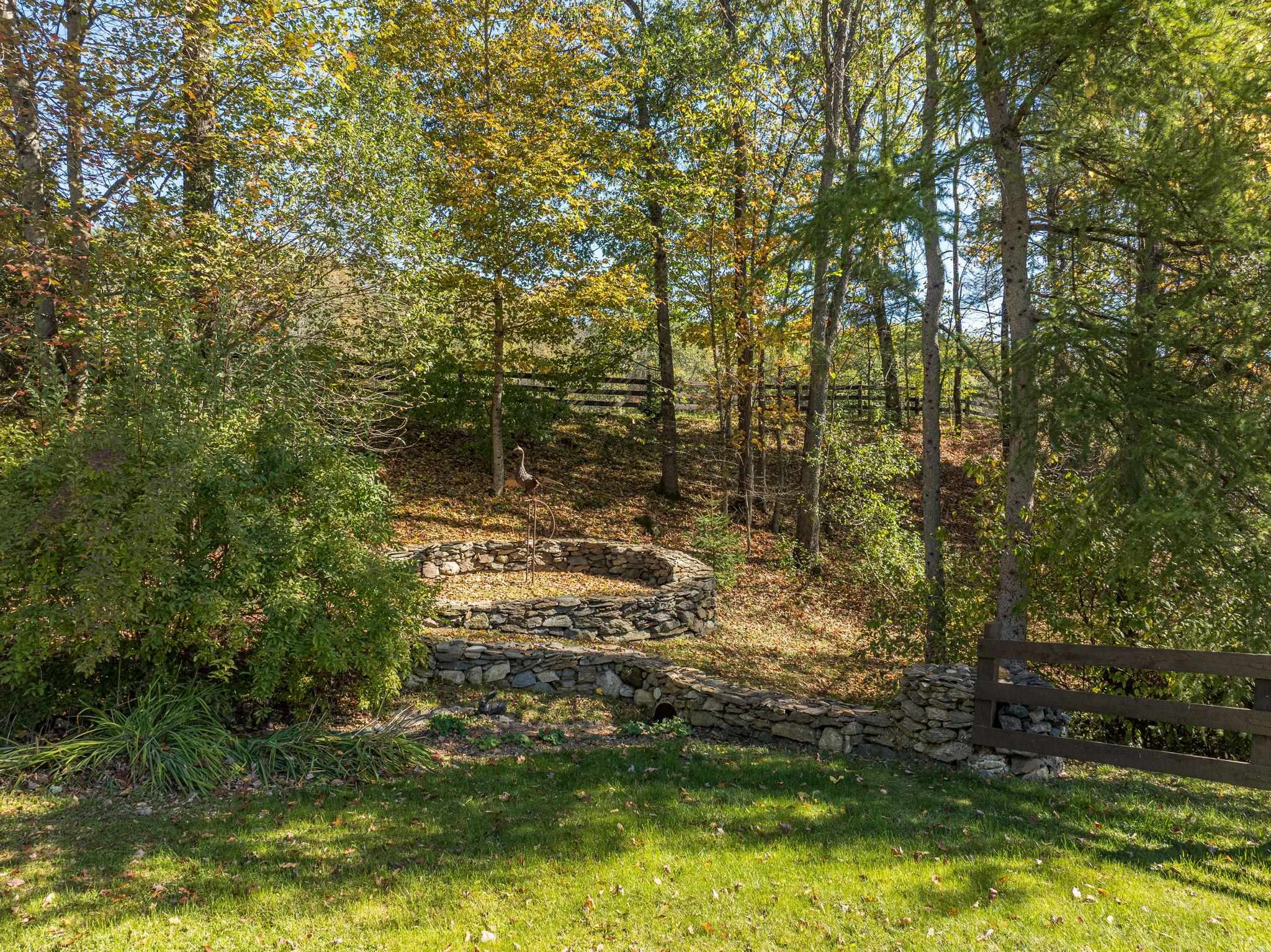 60 Spencer Hollow Road