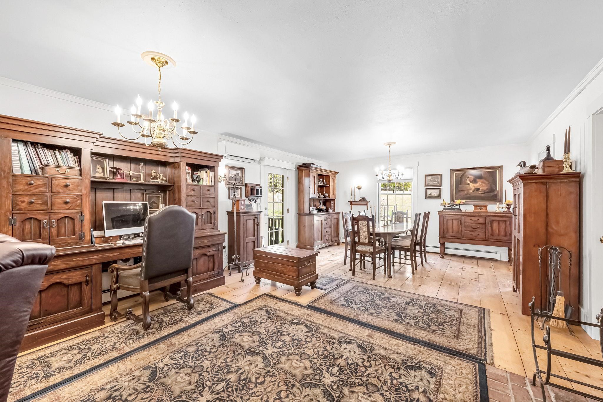 60 Spencer Hollow Road