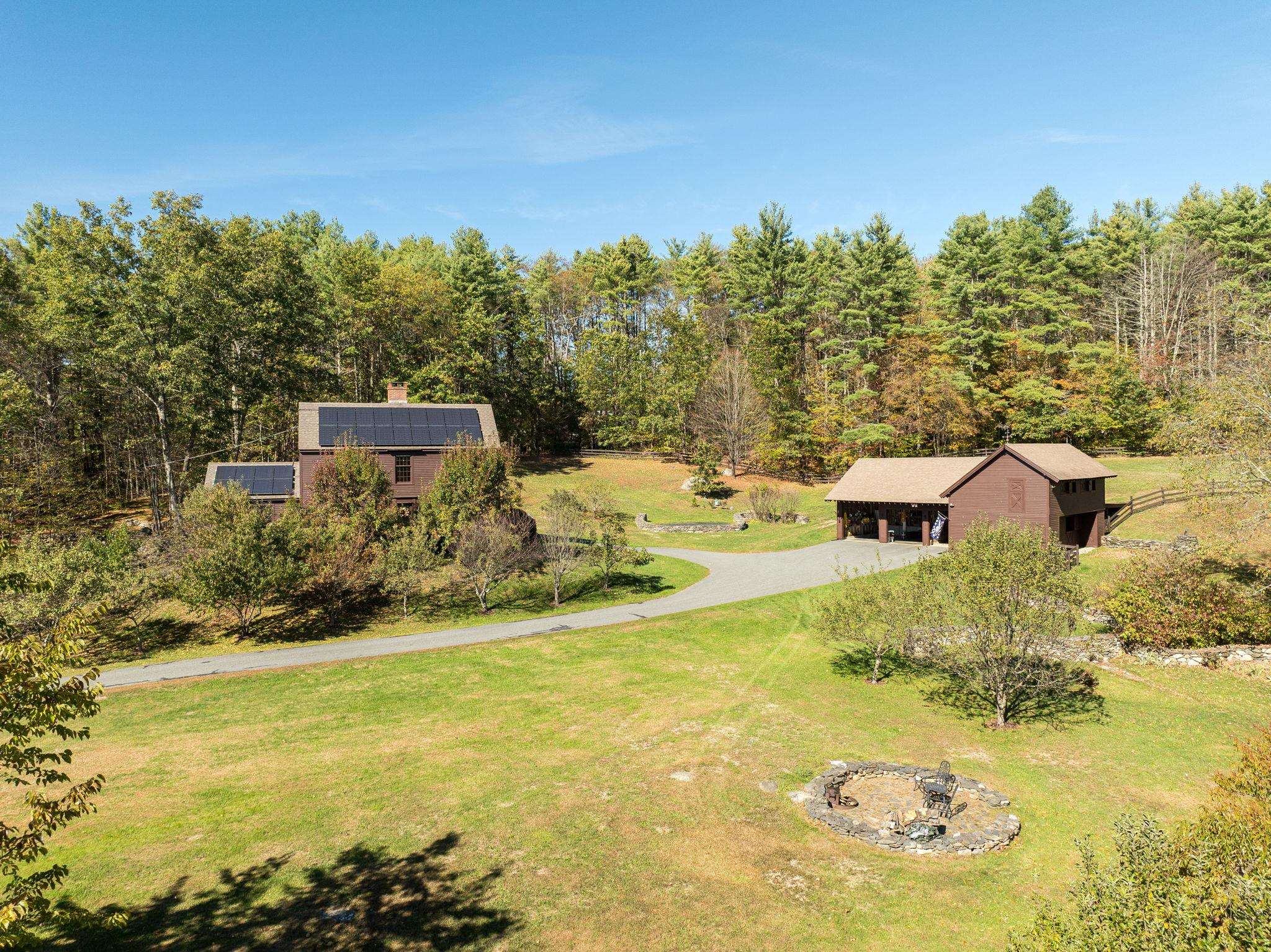 60 Spencer Hollow Road