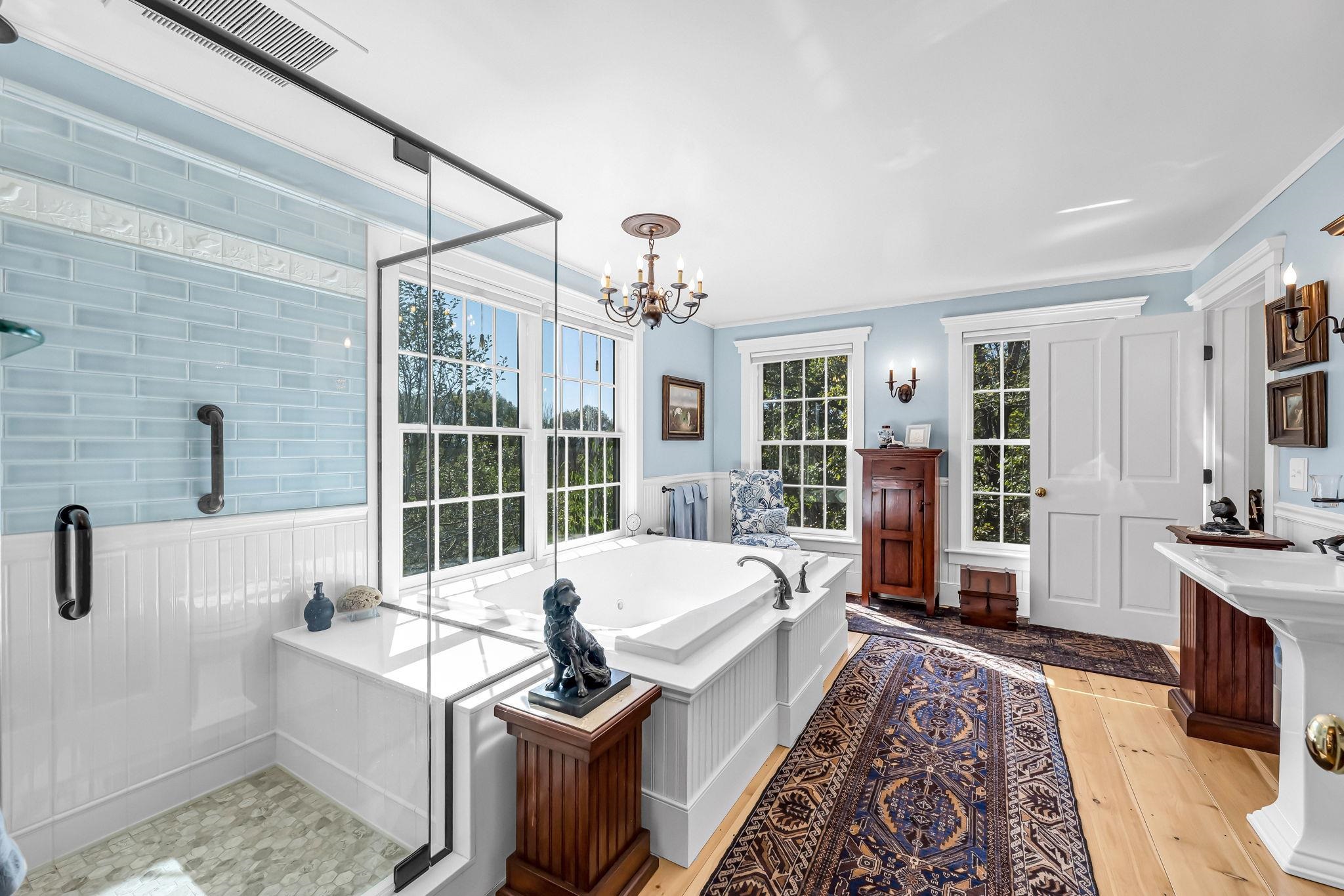 60 Spencer Hollow Road