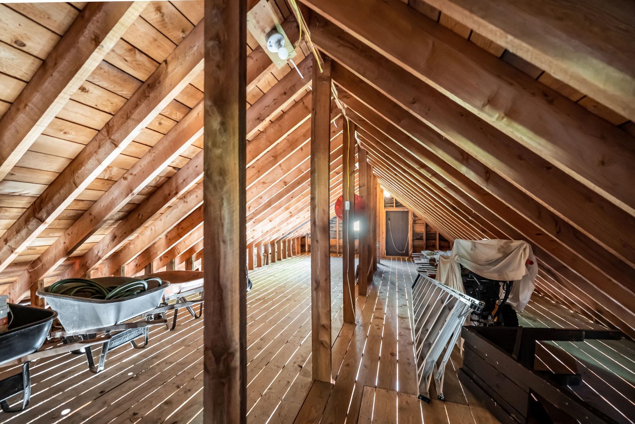 60 Spencer Hollow Road