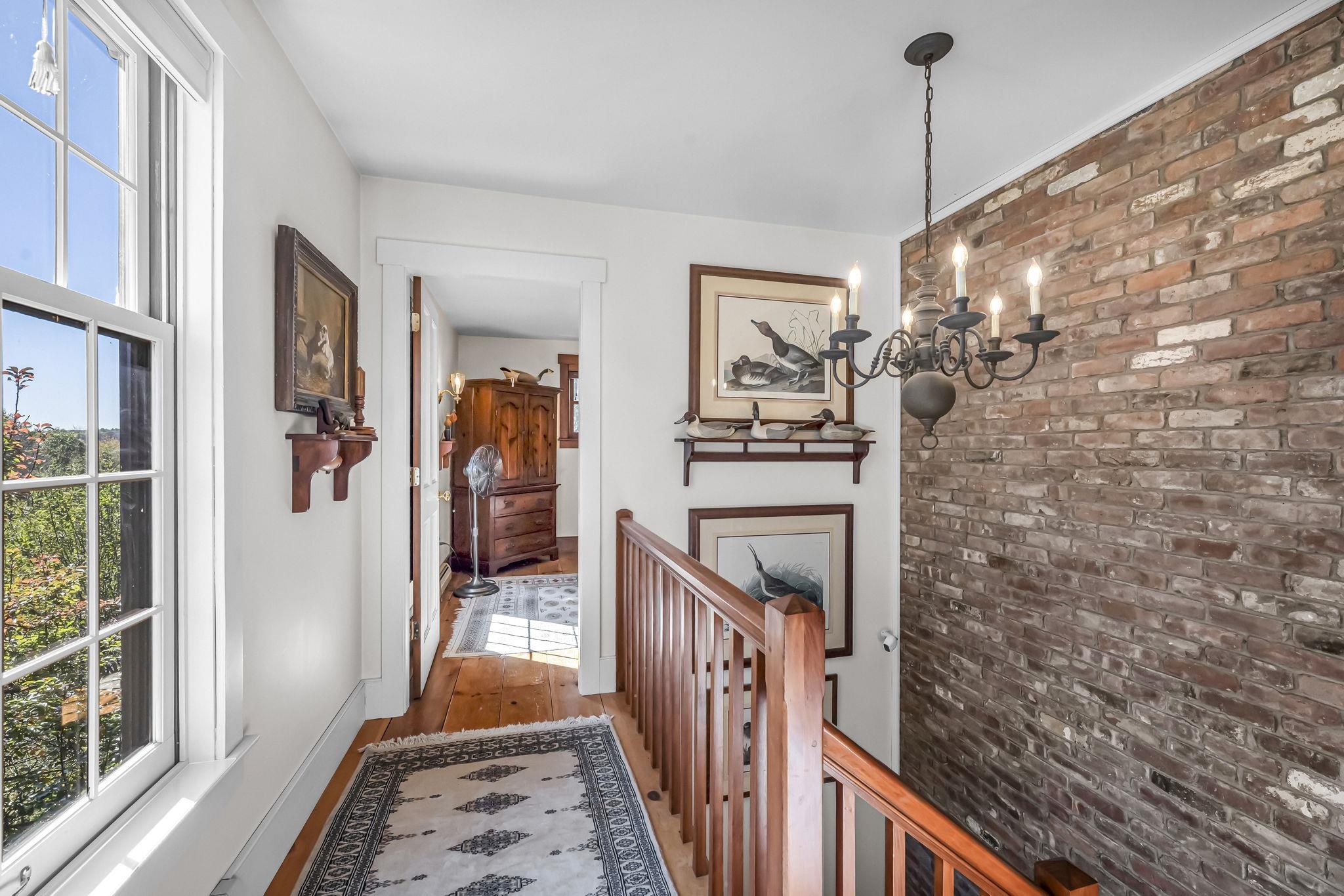 60 Spencer Hollow Road