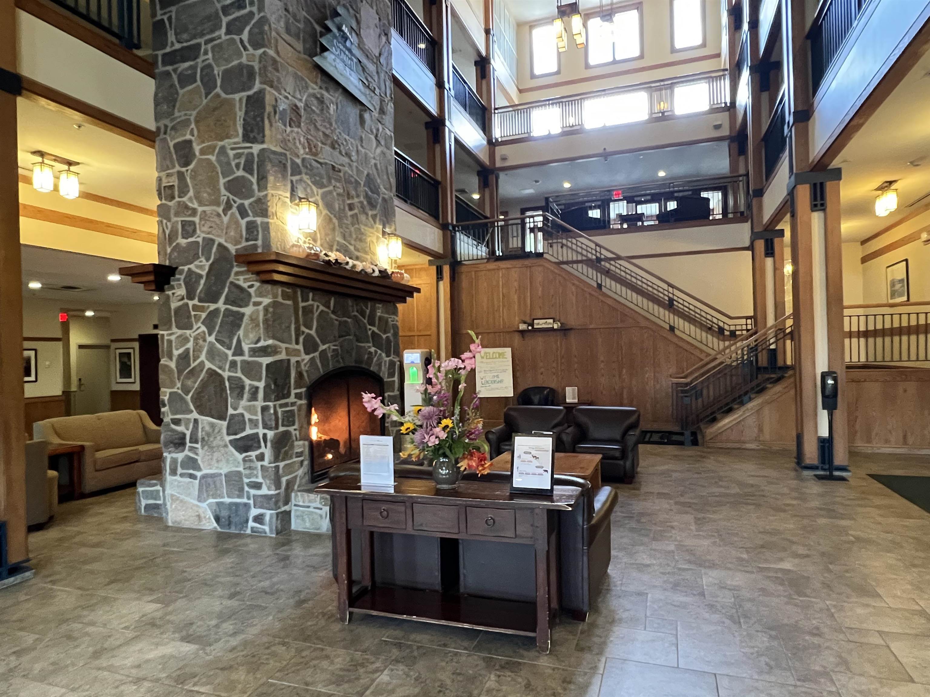 230, Qtr 2 Grand Summit Way Unit: 230, Qtr 2