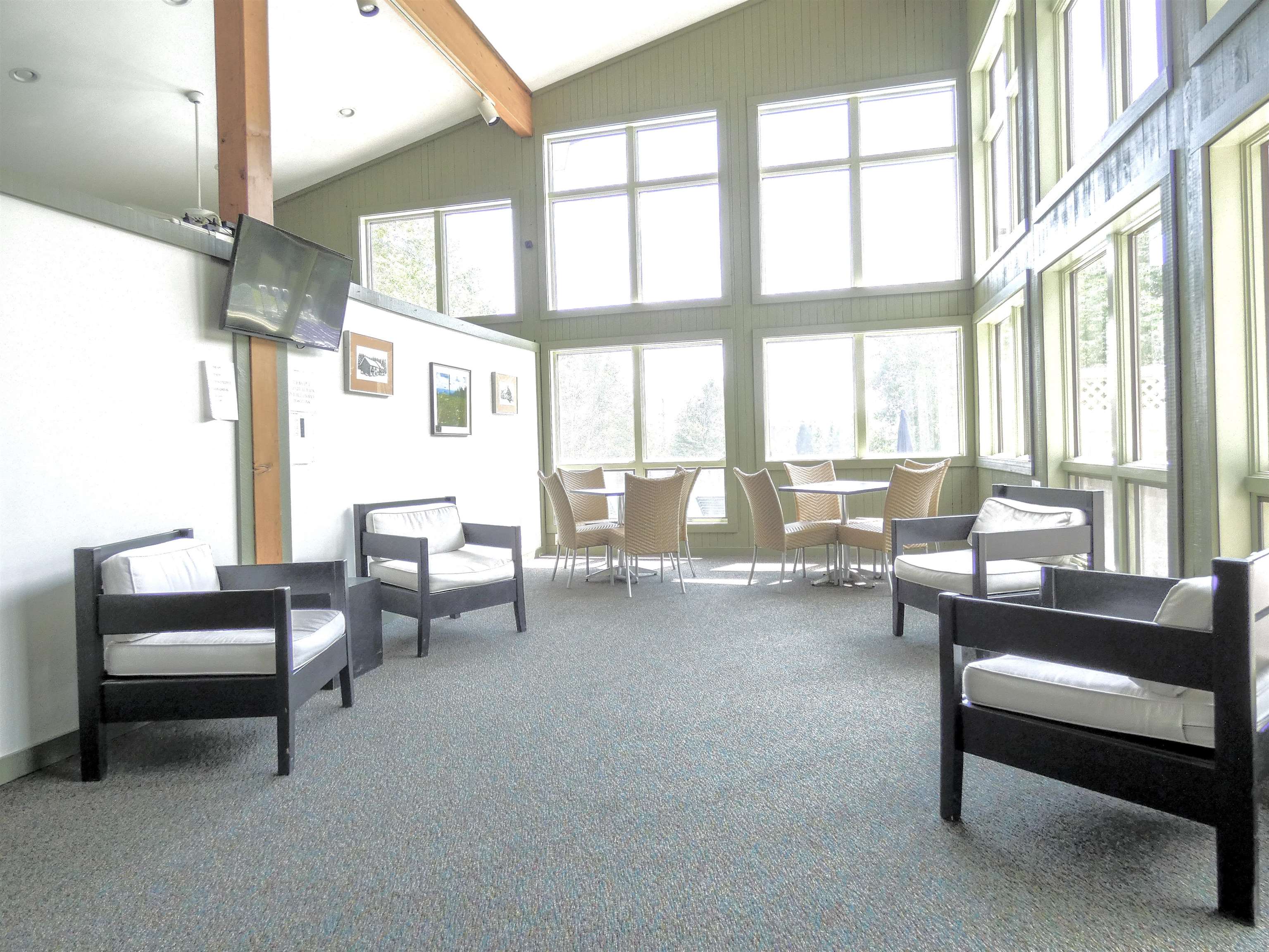 337 Handle Road Unit: Pines K