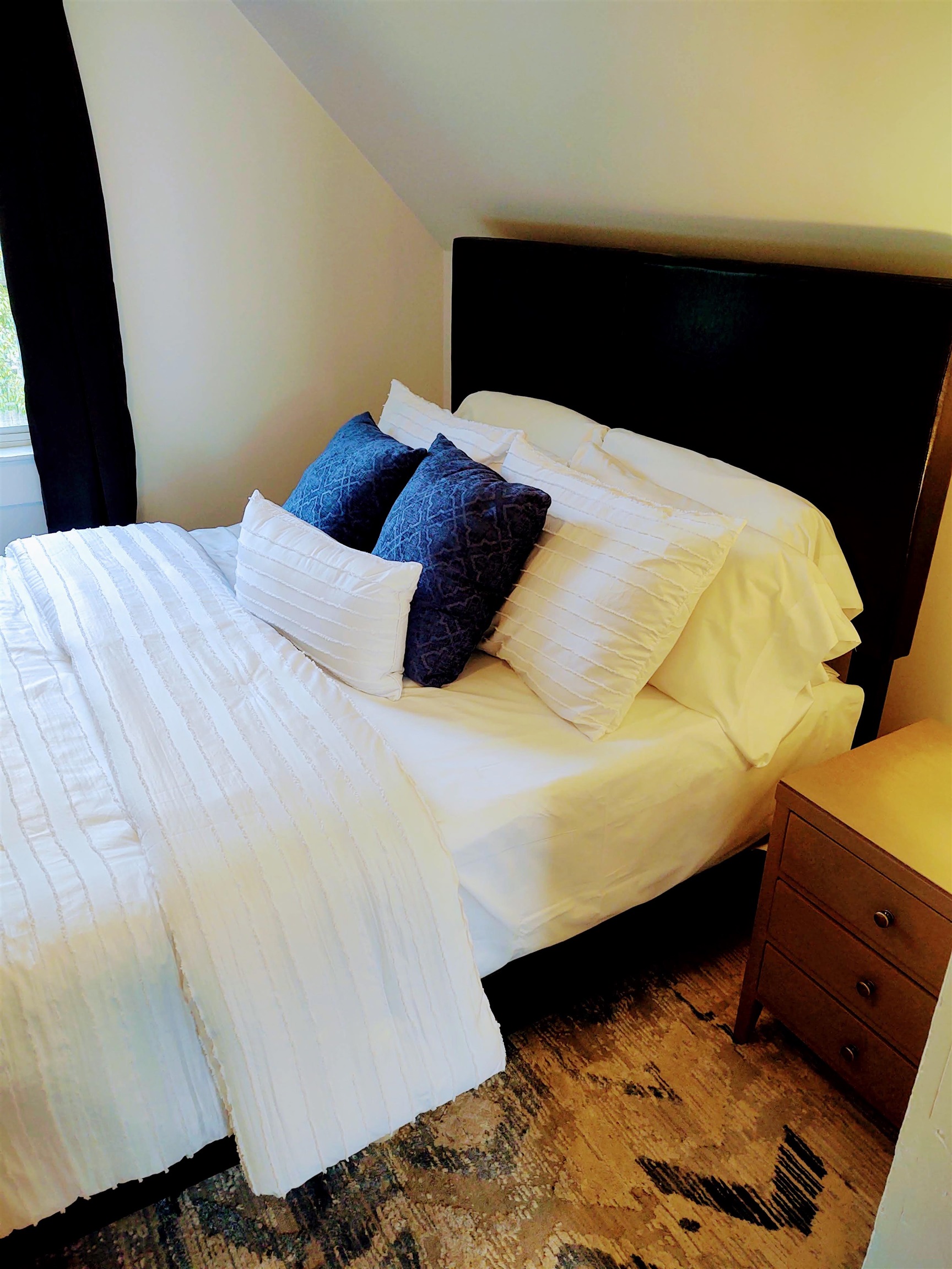 22 Chestnut Street Unit: 1-4