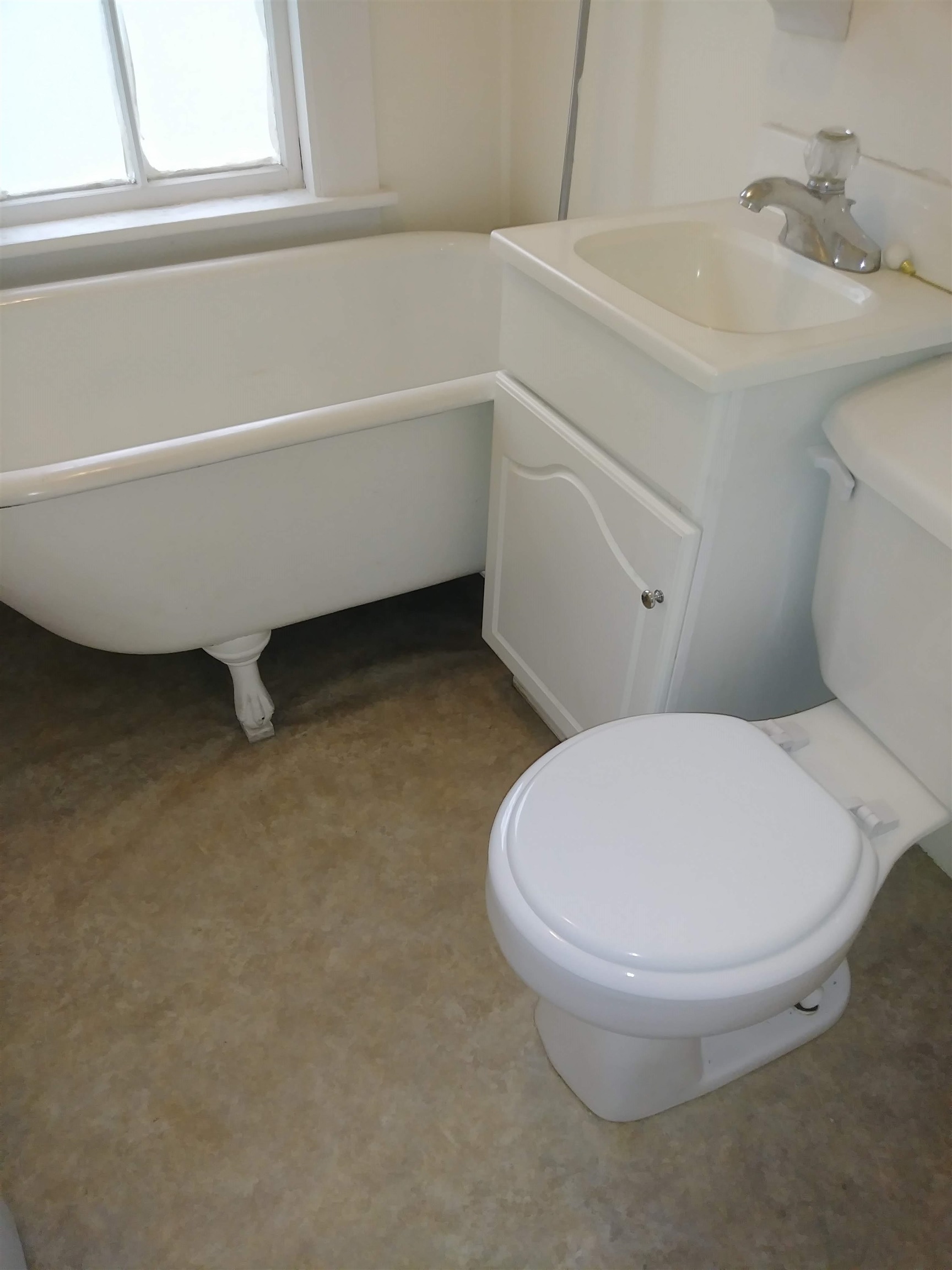 22 Chestnut Street Unit: 1-4