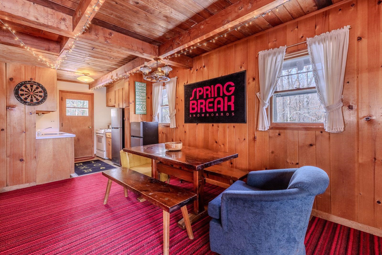 8 Winhall Woods Road