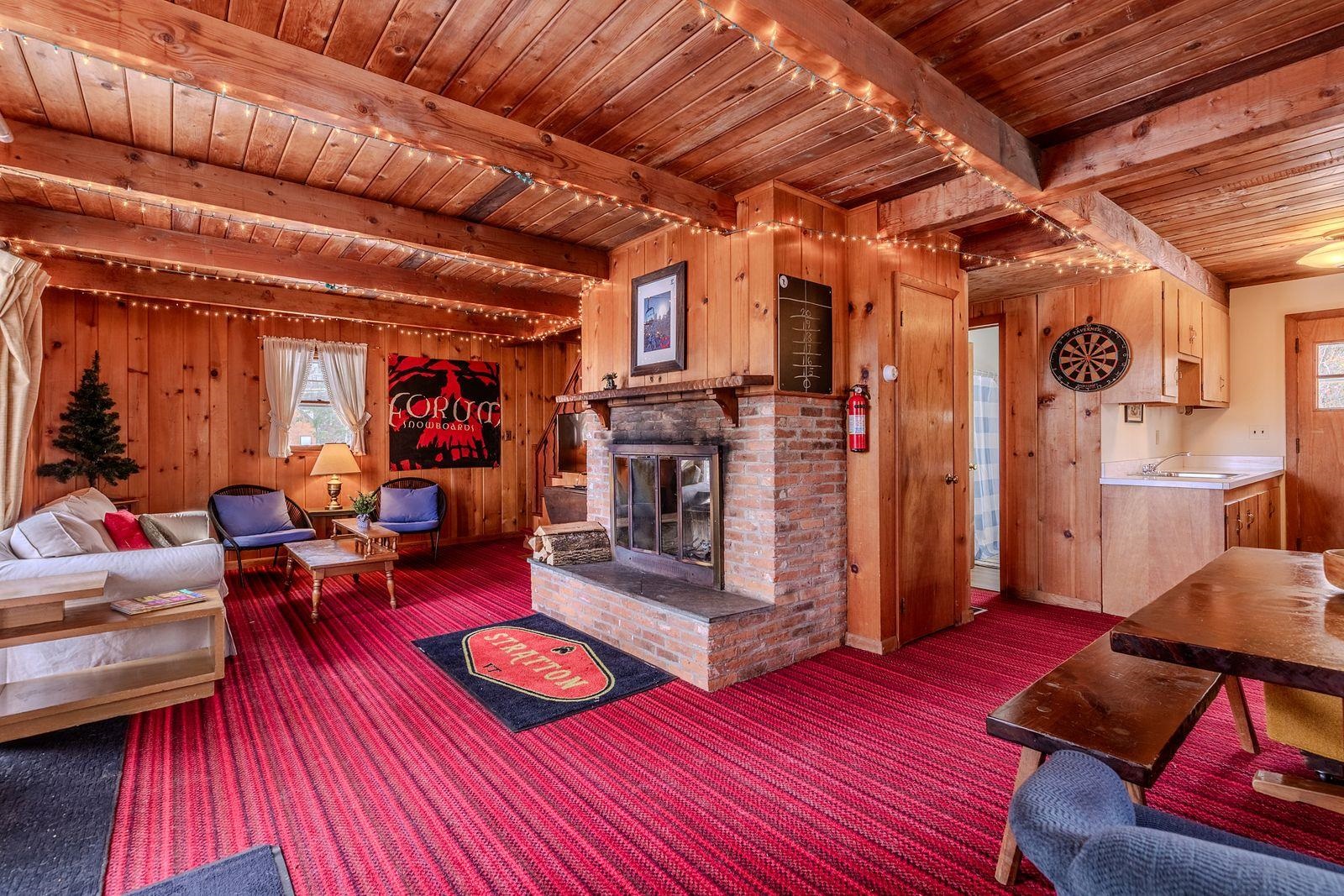 8 Winhall Woods Road