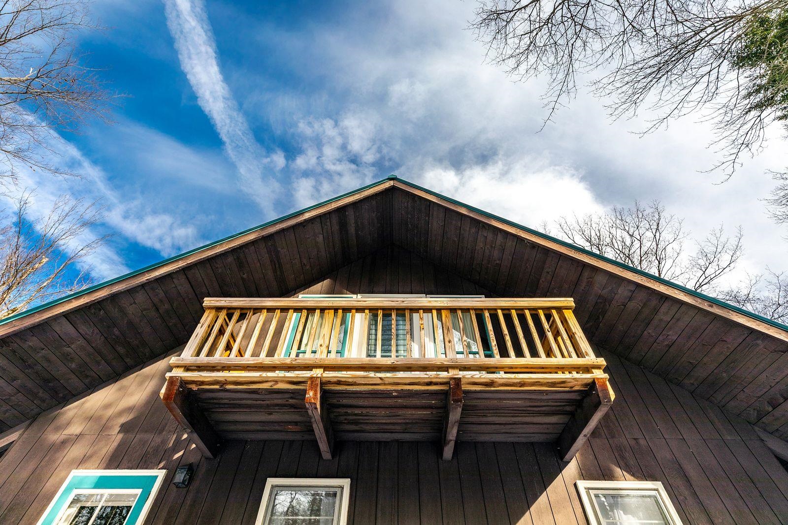 8 Winhall Woods Road