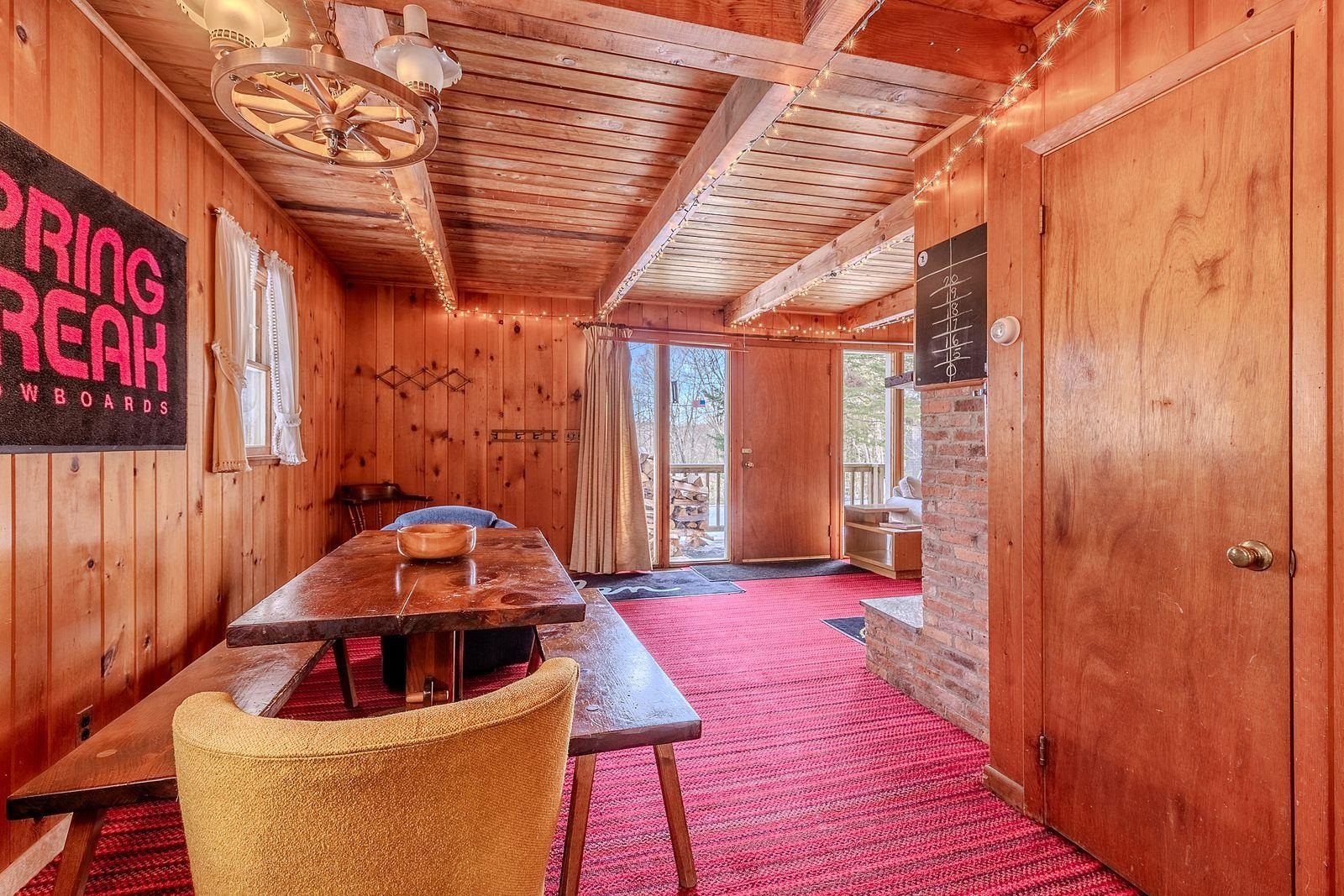 8 Winhall Woods Road