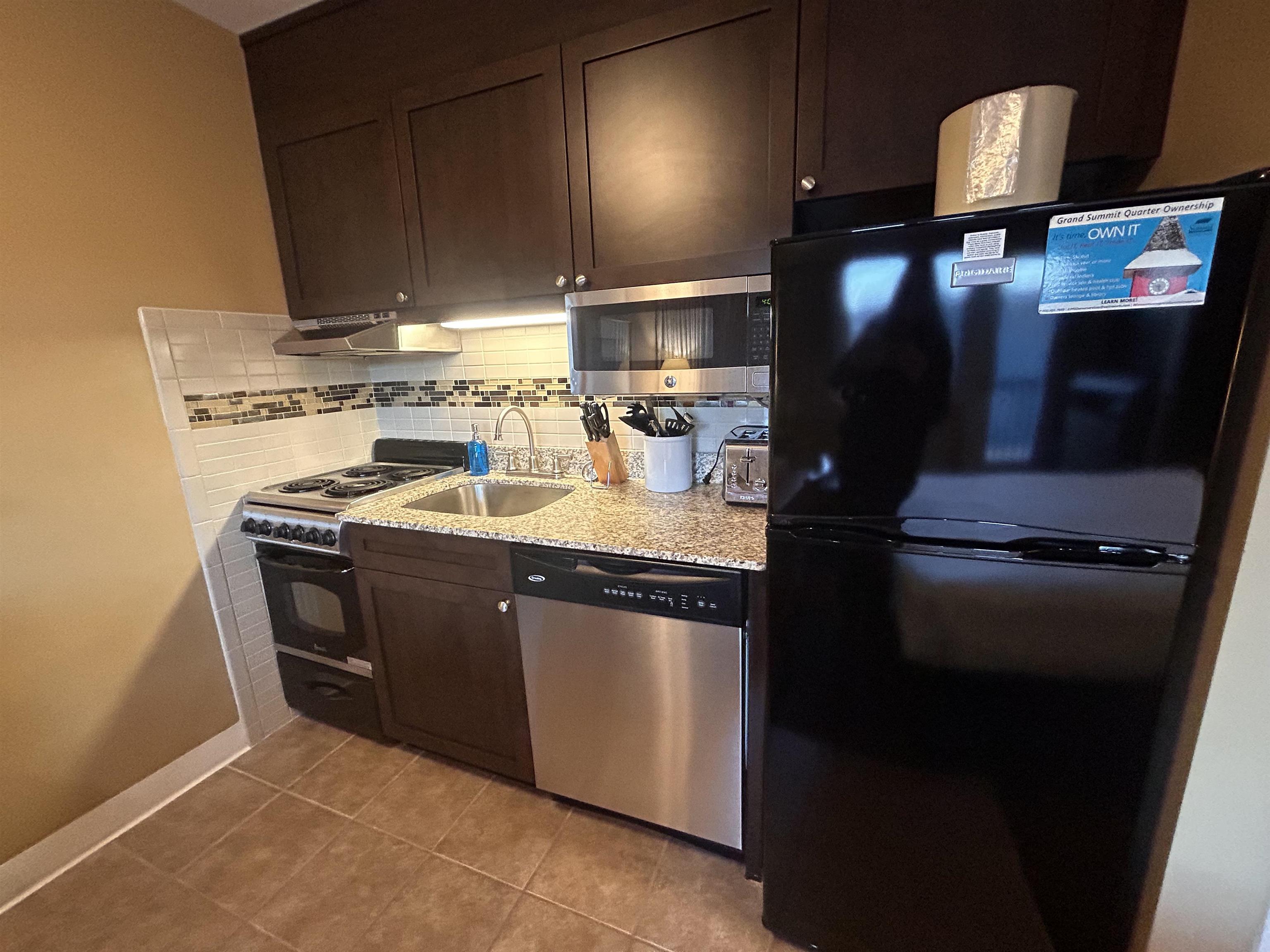 218 Qtr.2 89 Grand Summit Way