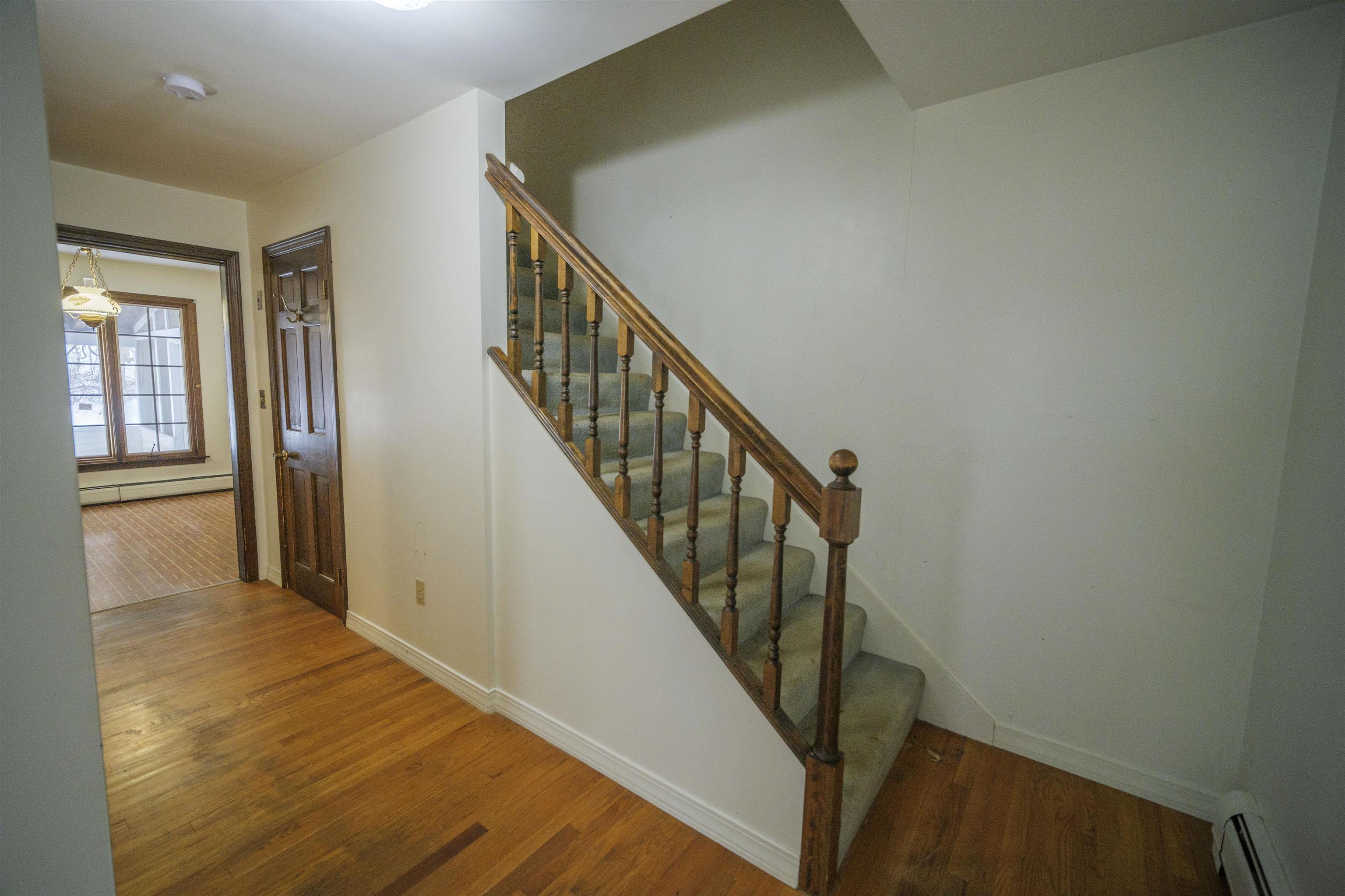 198 Hillcrest Terrace