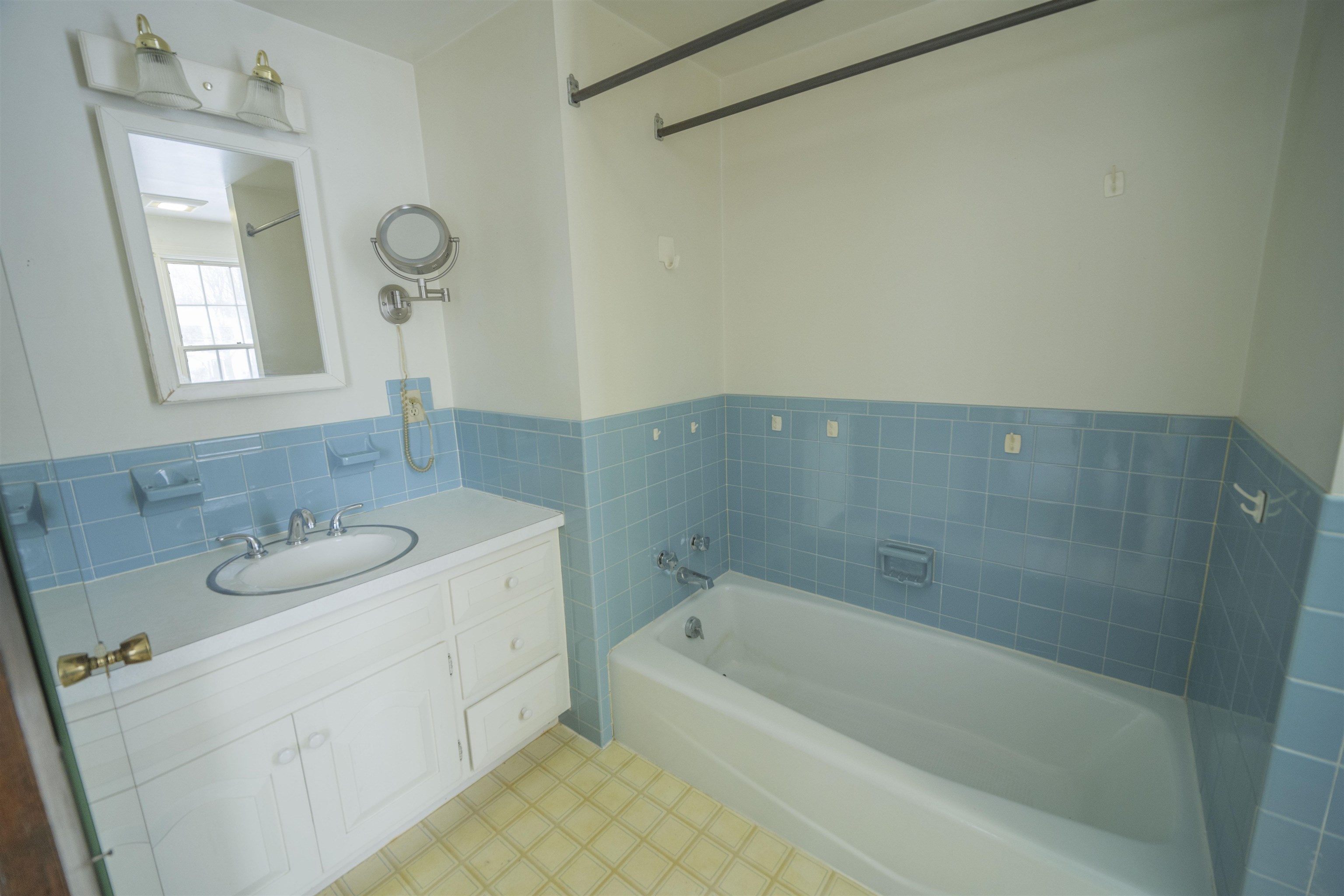 198 Hillcrest Terrace