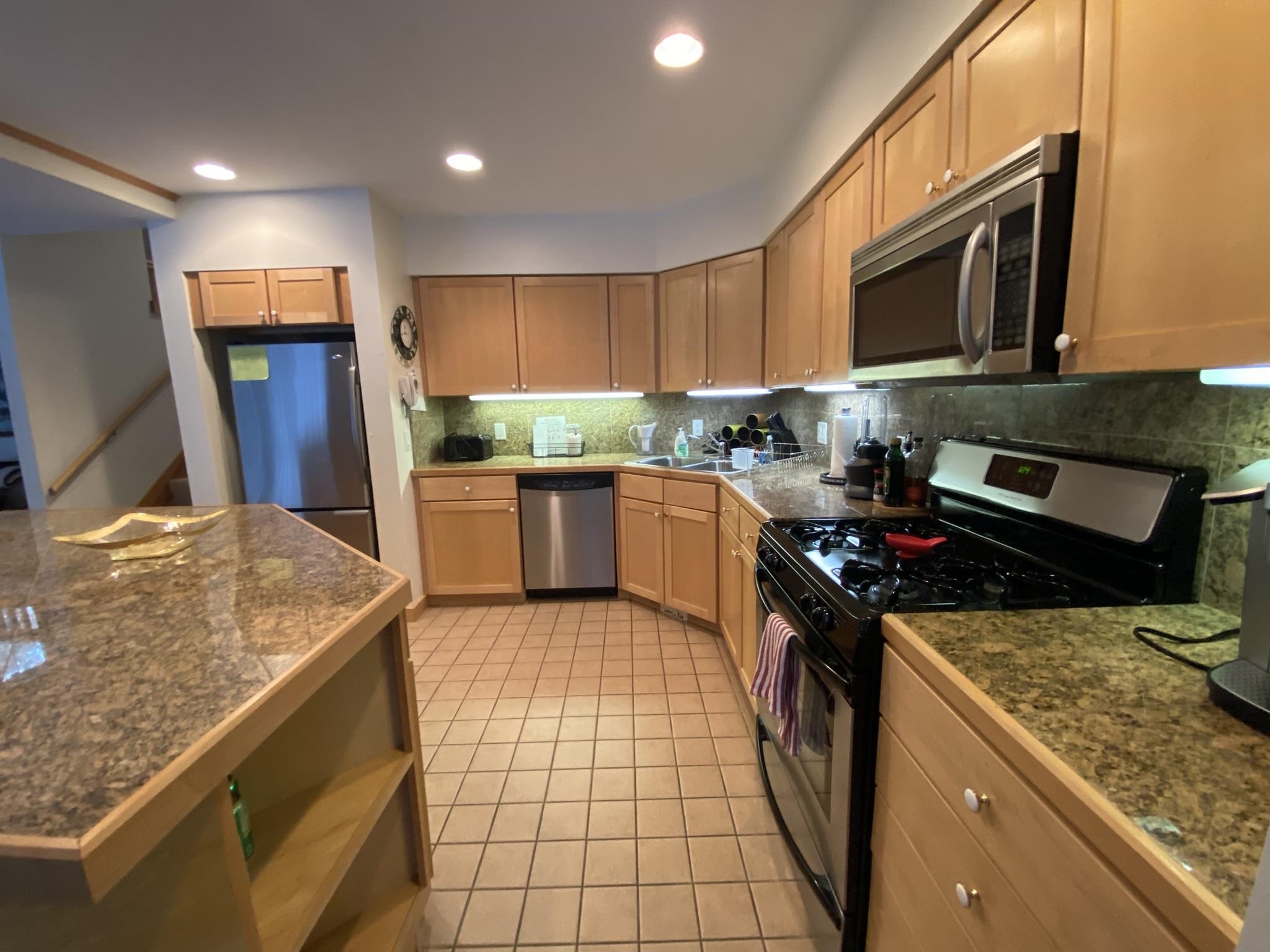 19B Kingswood Road