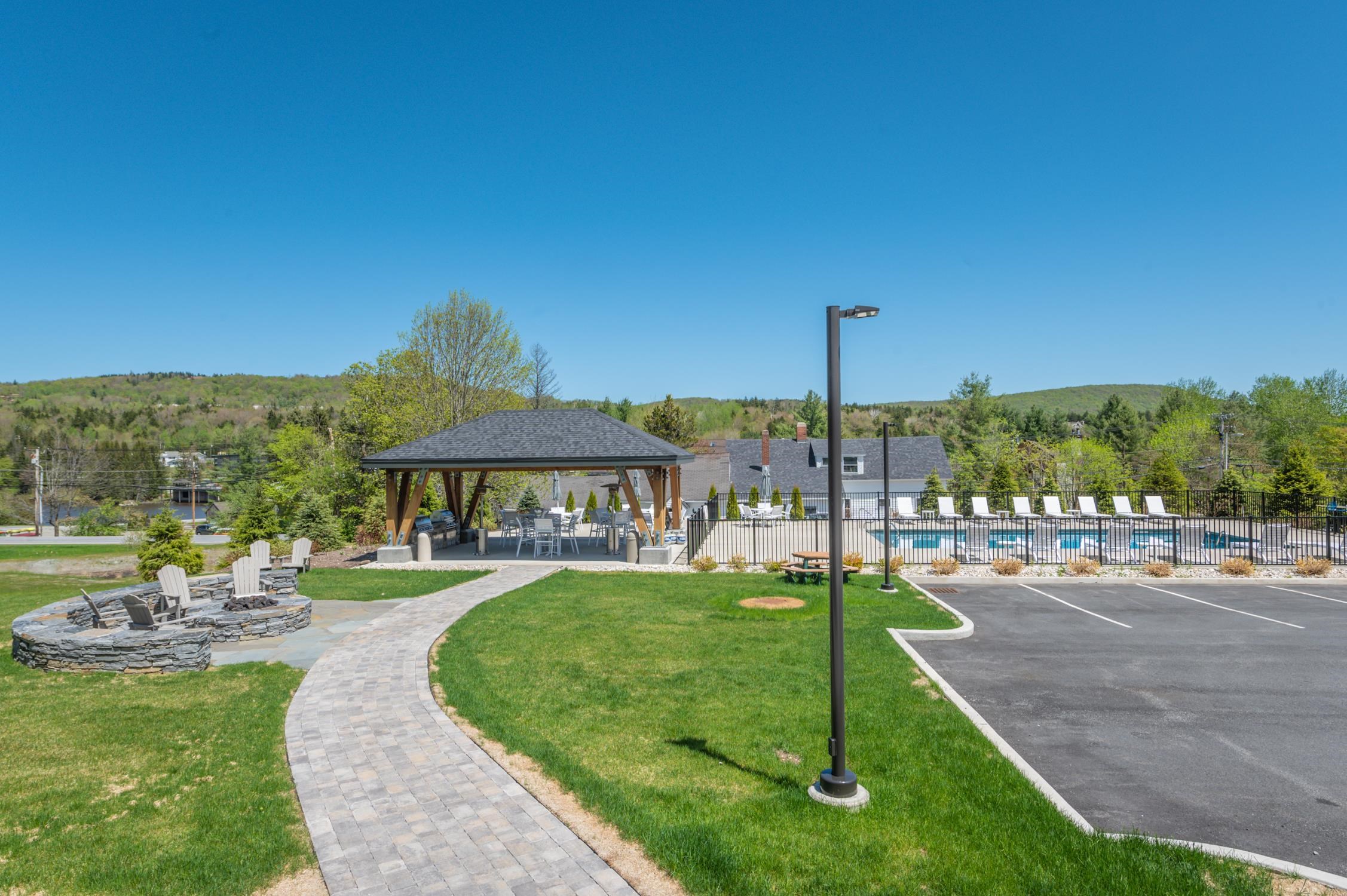 1D Brookside Village Way Unit: M22