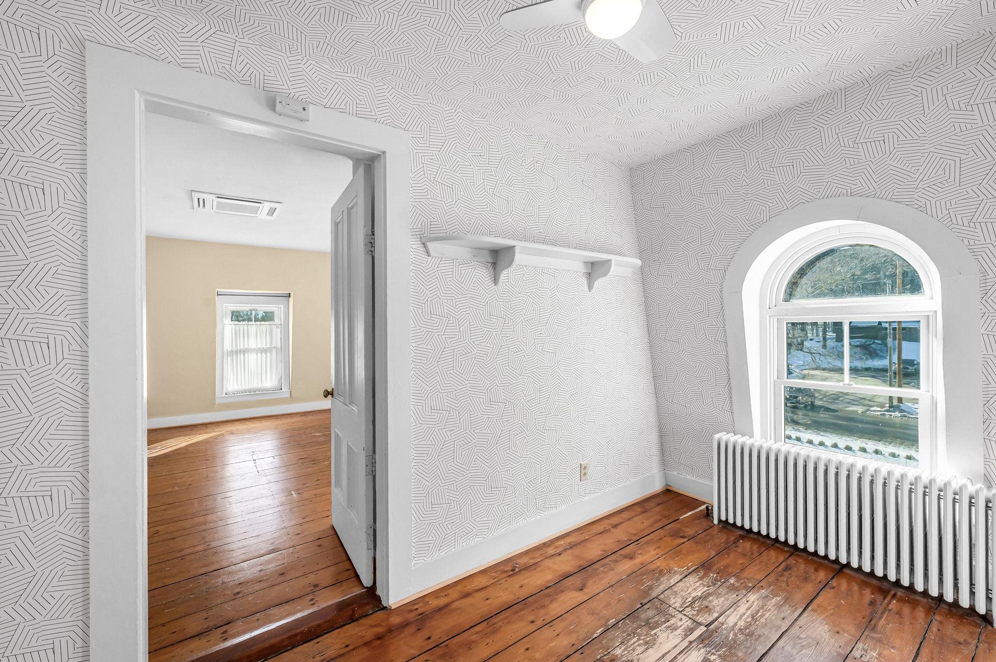 106 Main Street Unit: 5