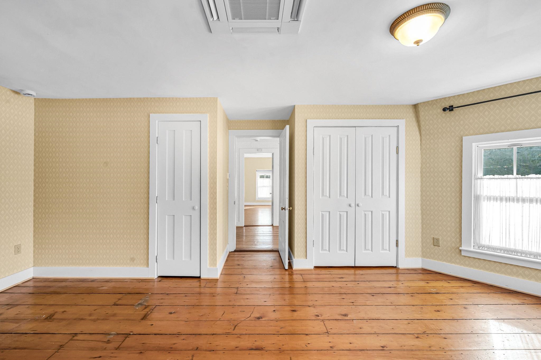 106 Main Street Unit: 5