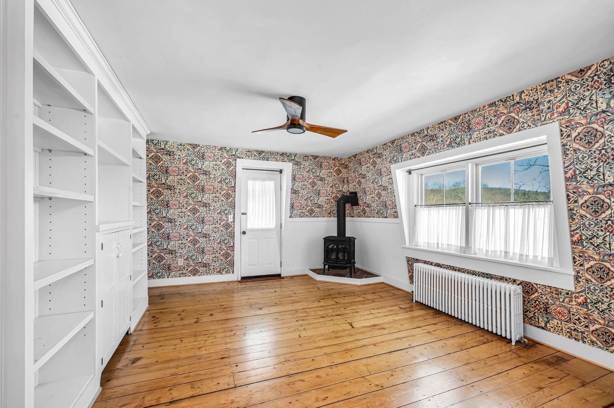 106 Main Street Unit: 5