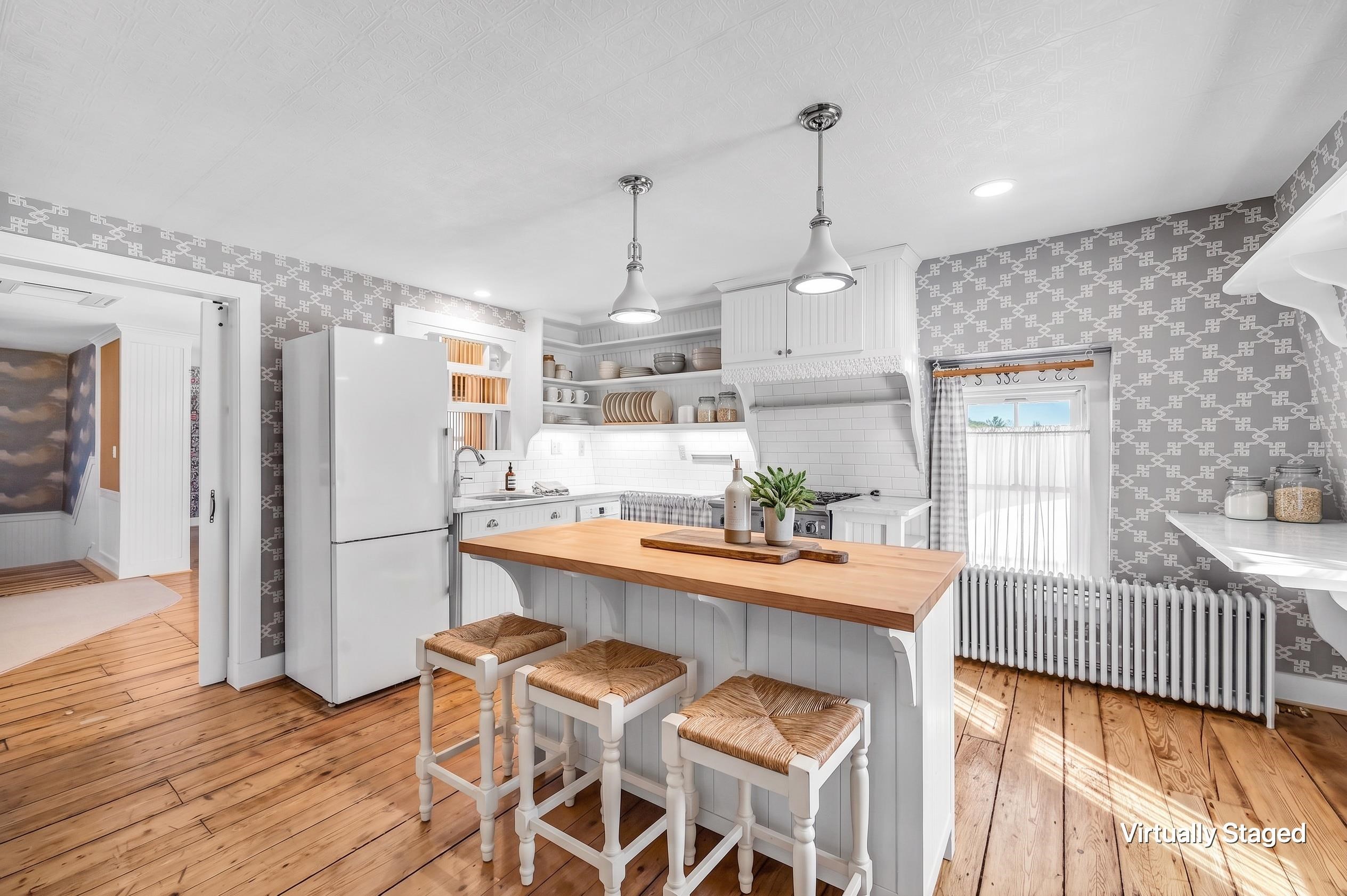 106 Main Street Unit: 5