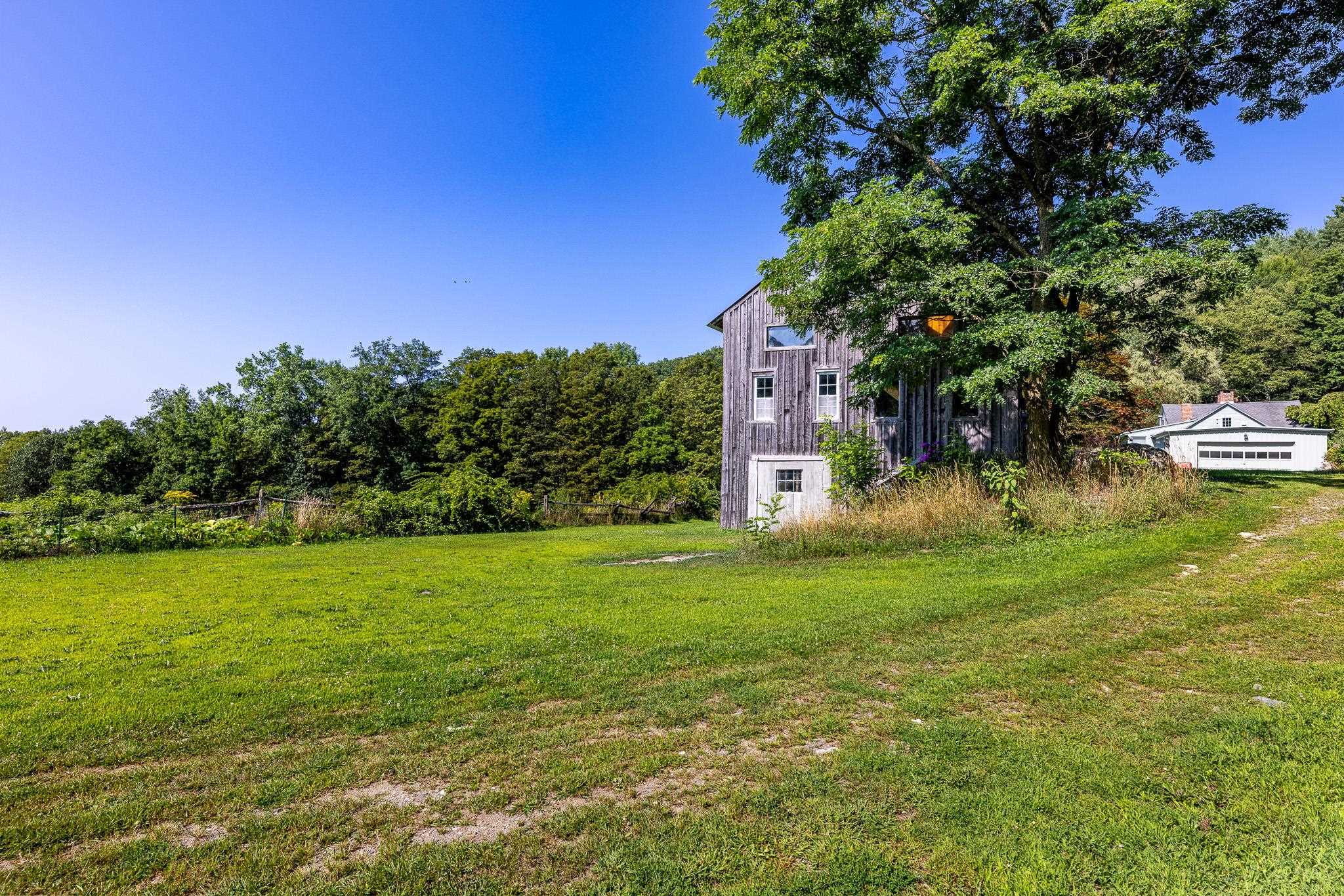 303 Woodbury Road