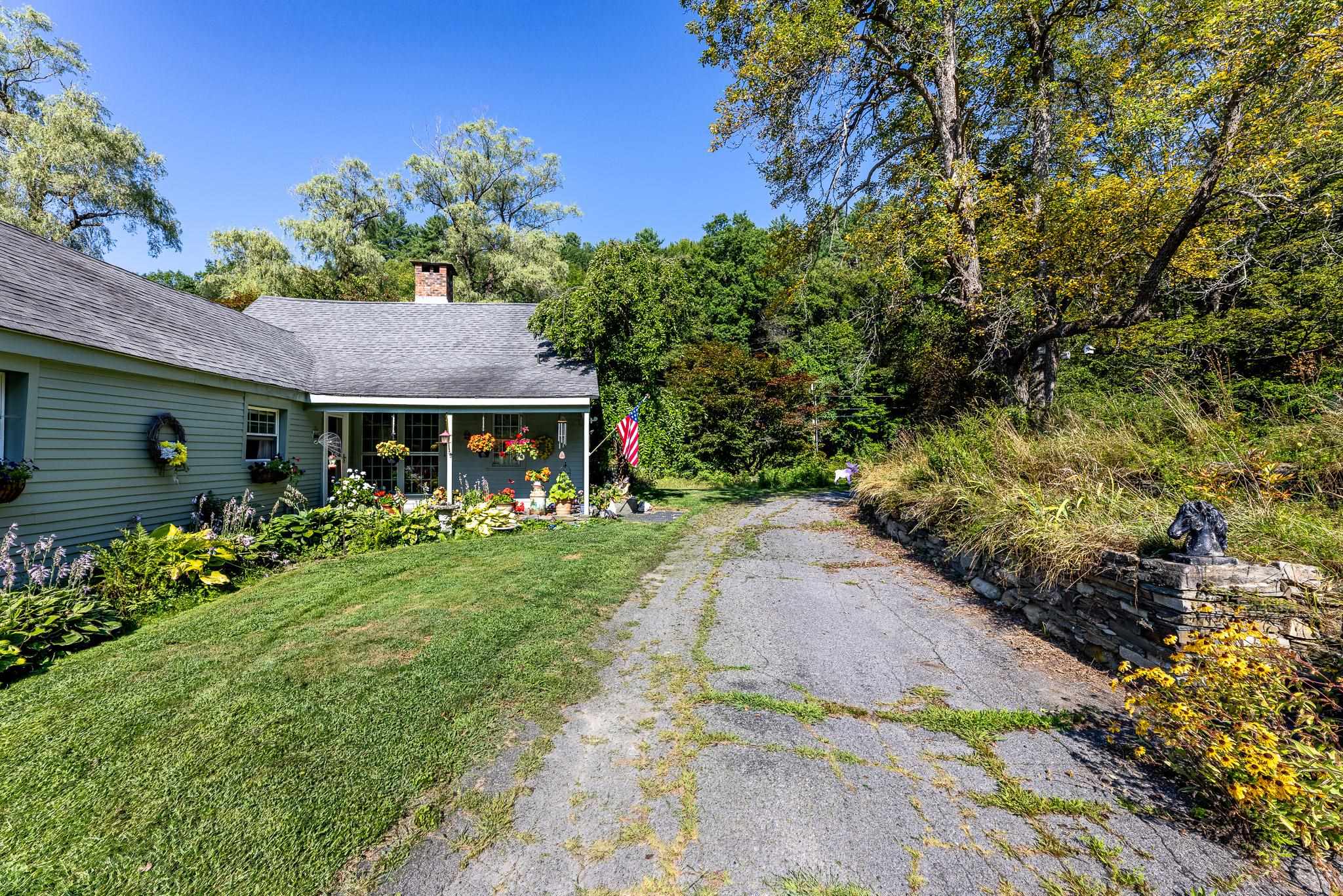 303 Woodbury Road